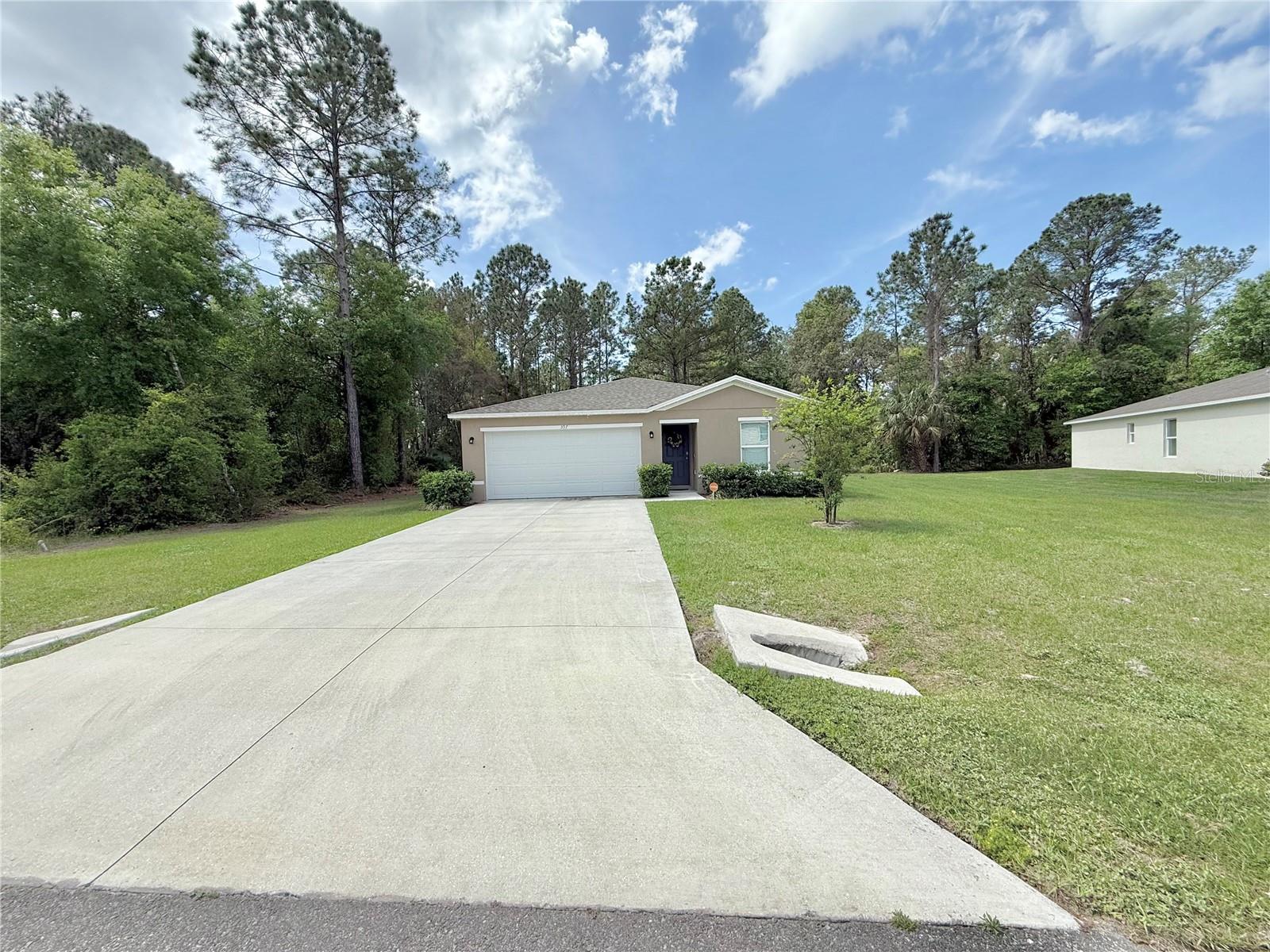 597 LIVE OAK LOOP, CRESCENT CITY, FL — photo 2