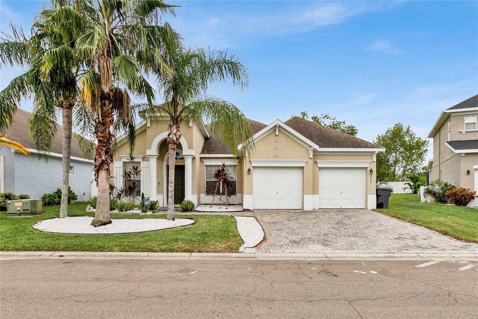2590 SAND HILL POINT CIR, DAVENPORT, FL