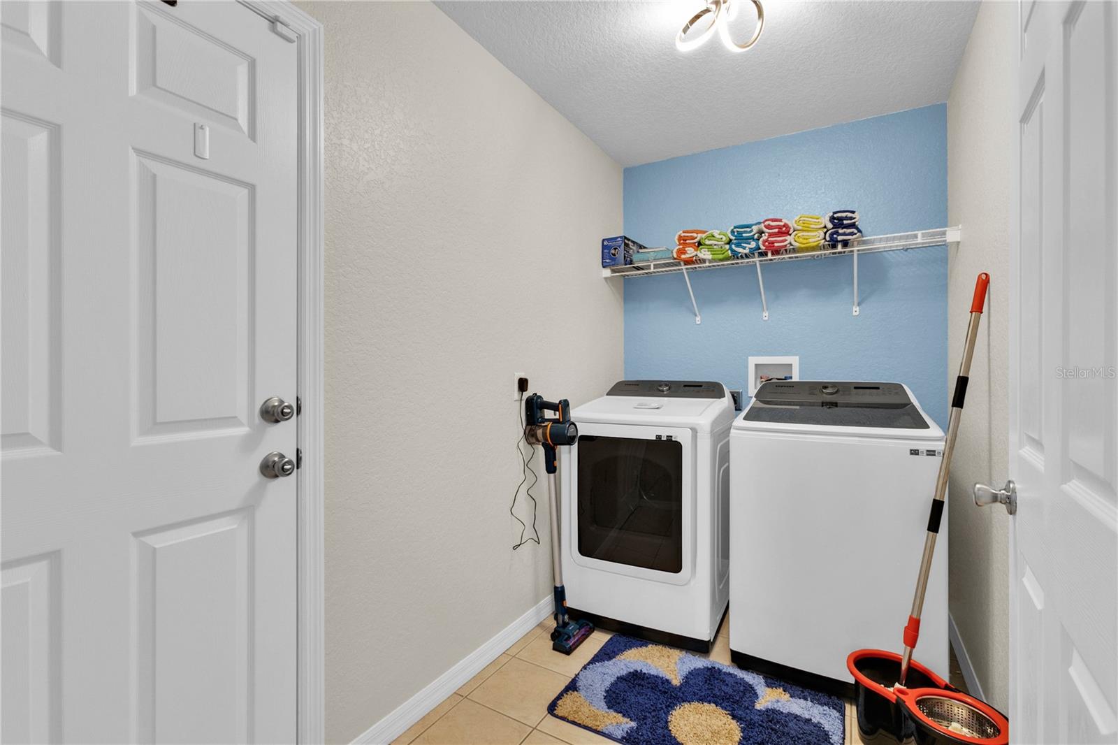 2590 SAND HILL POINT CIR, DAVENPORT, FL — photo 10