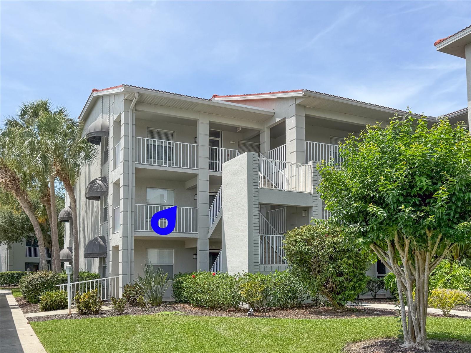 9320 CLUBSIDE CIR #2201, SARASOTA, FL — photo 2
