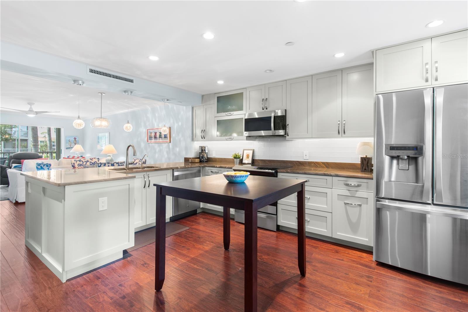9320 CLUBSIDE CIR #2201, SARASOTA, FL — photo 5