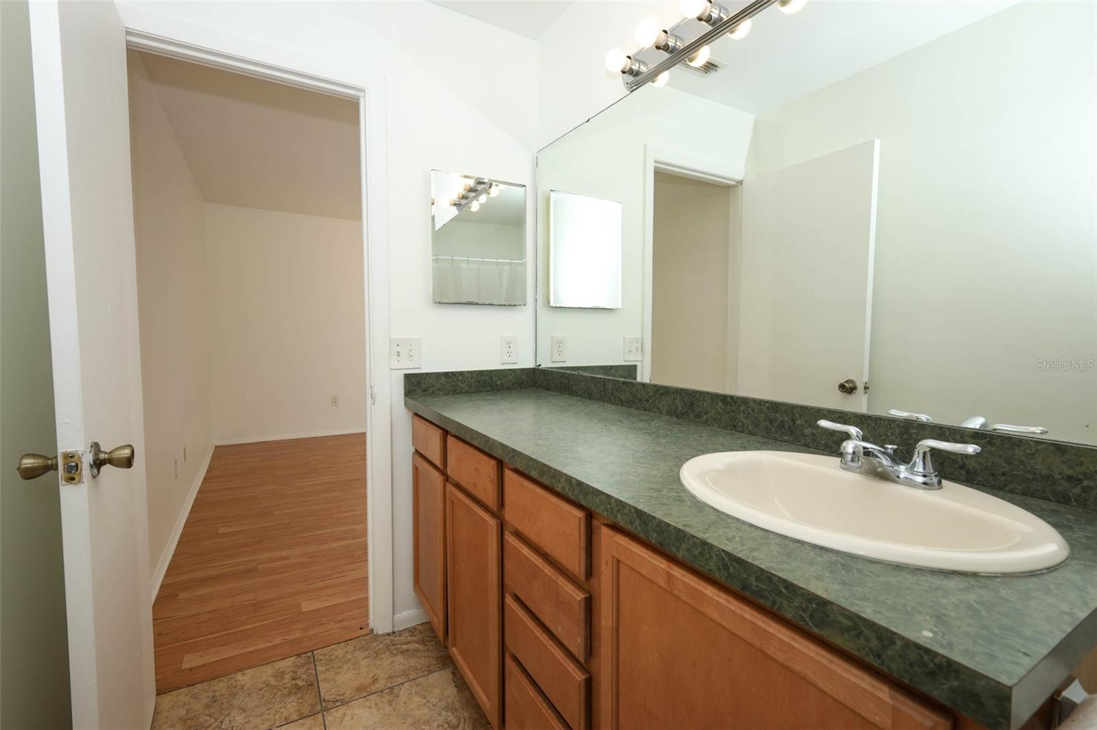 120 RESERVE CIR #200, OVIEDO, FL — photo 21