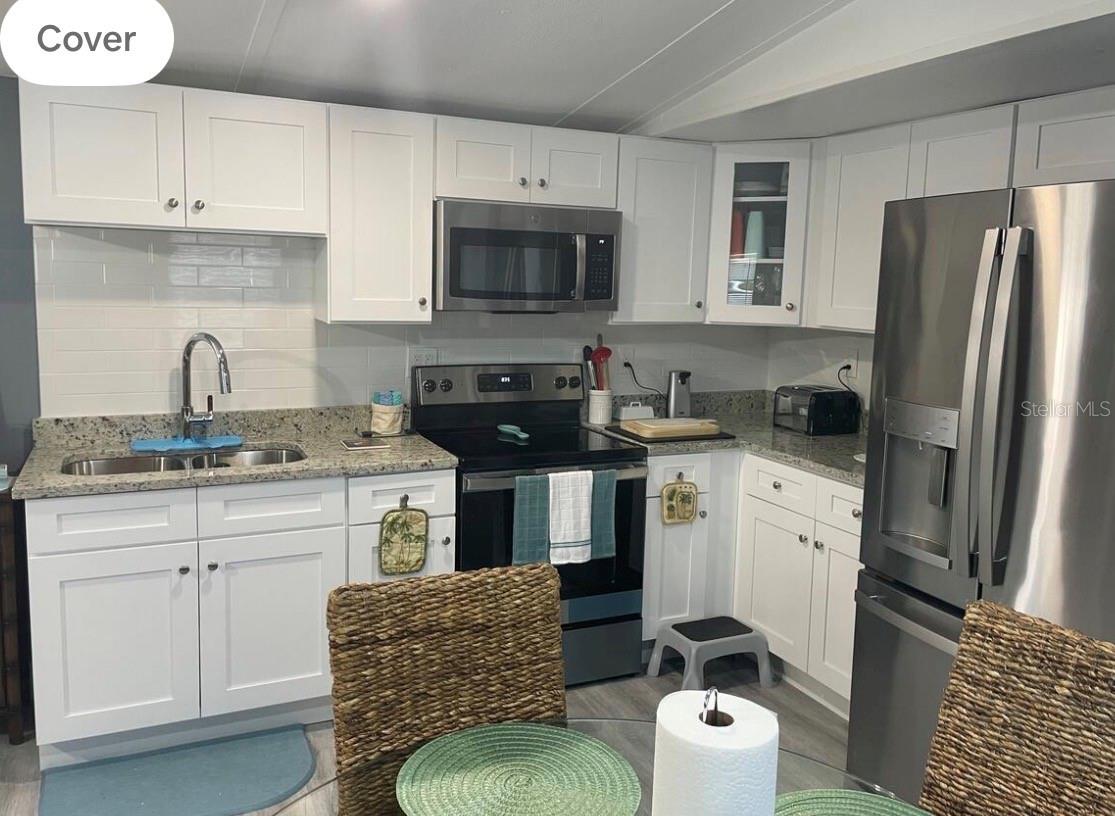 5830 PORTSMOUTH DR, TAMPA, FL — photo 2