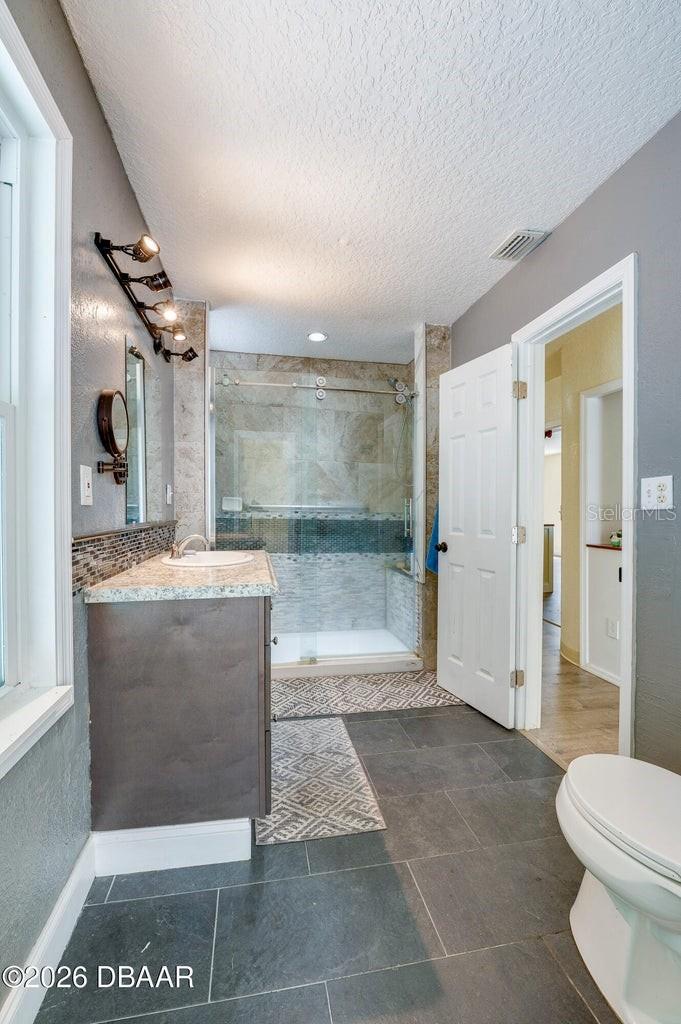 243 N PENINSULA DR, DAYTONA BEACH, FL — photo 18
