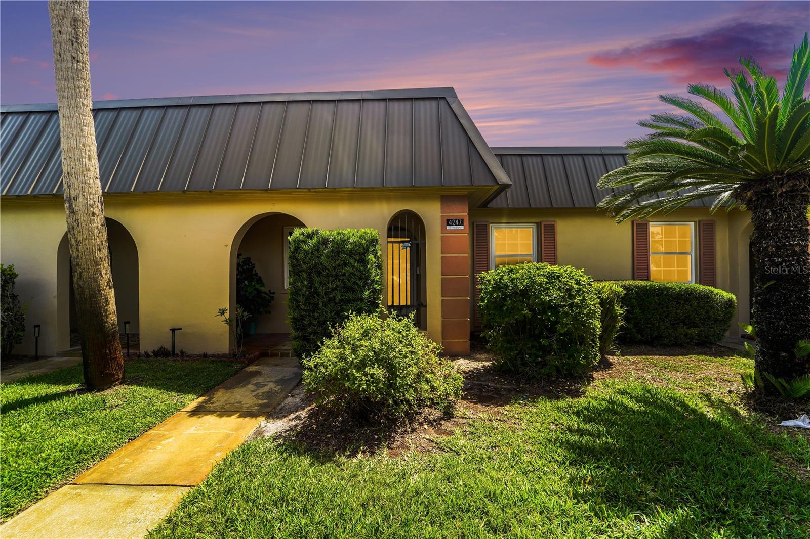 4247 STRATFORD DR, NEW PORT RICHEY, FL — photo 2