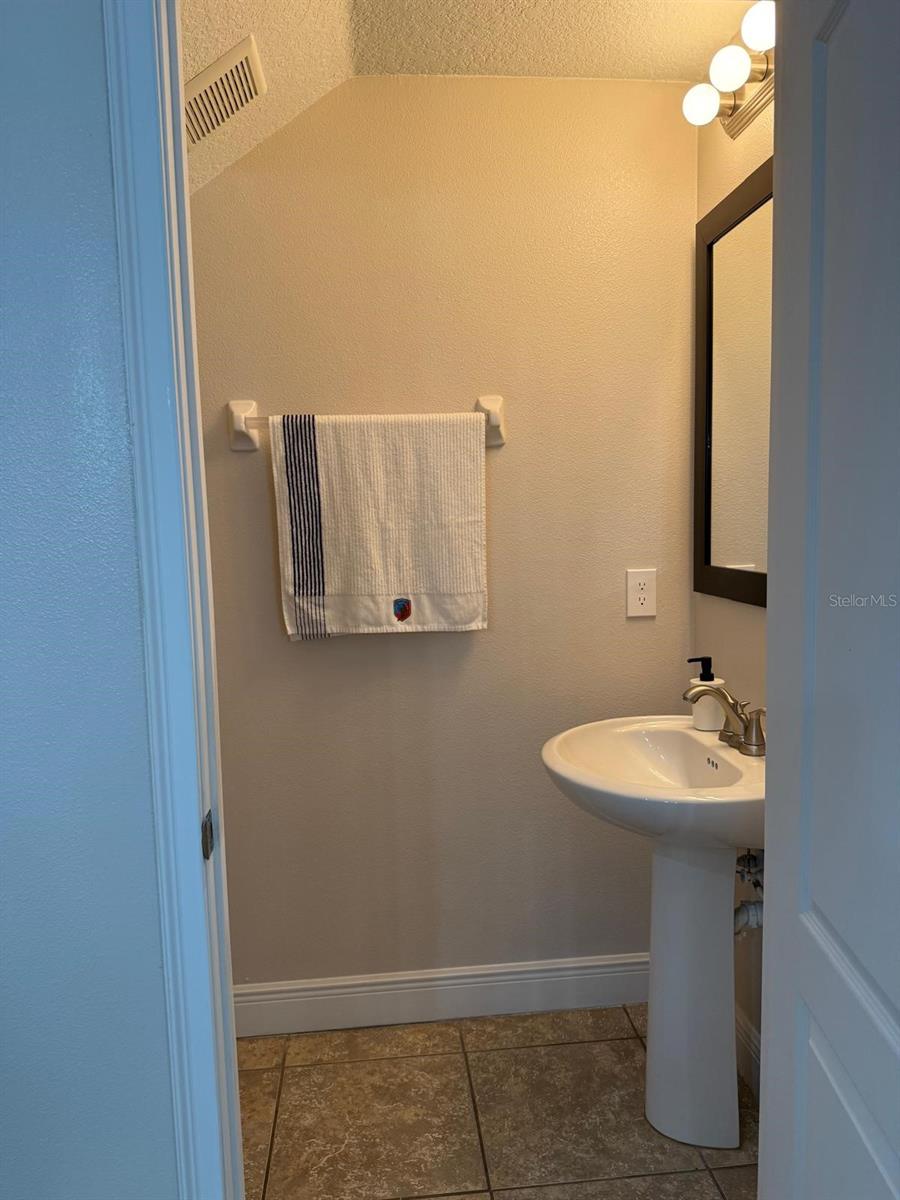 8106 ROSEVILLE RD, DAVENPORT, FL — photo 44