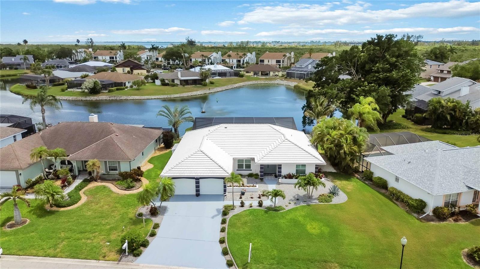 8712 53RD AVE W, BRADENTON, FL — photo 55