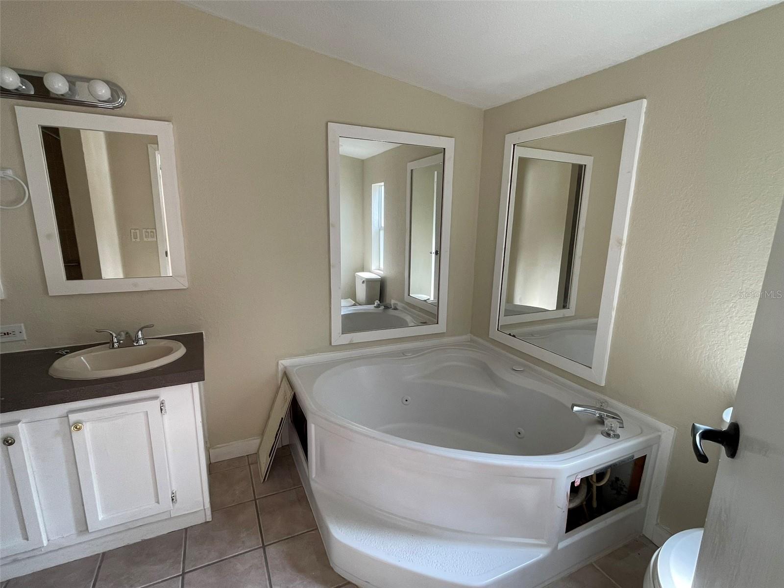 13716 NE COUNTY ROAD 1471, WALDO, FL — photo 6