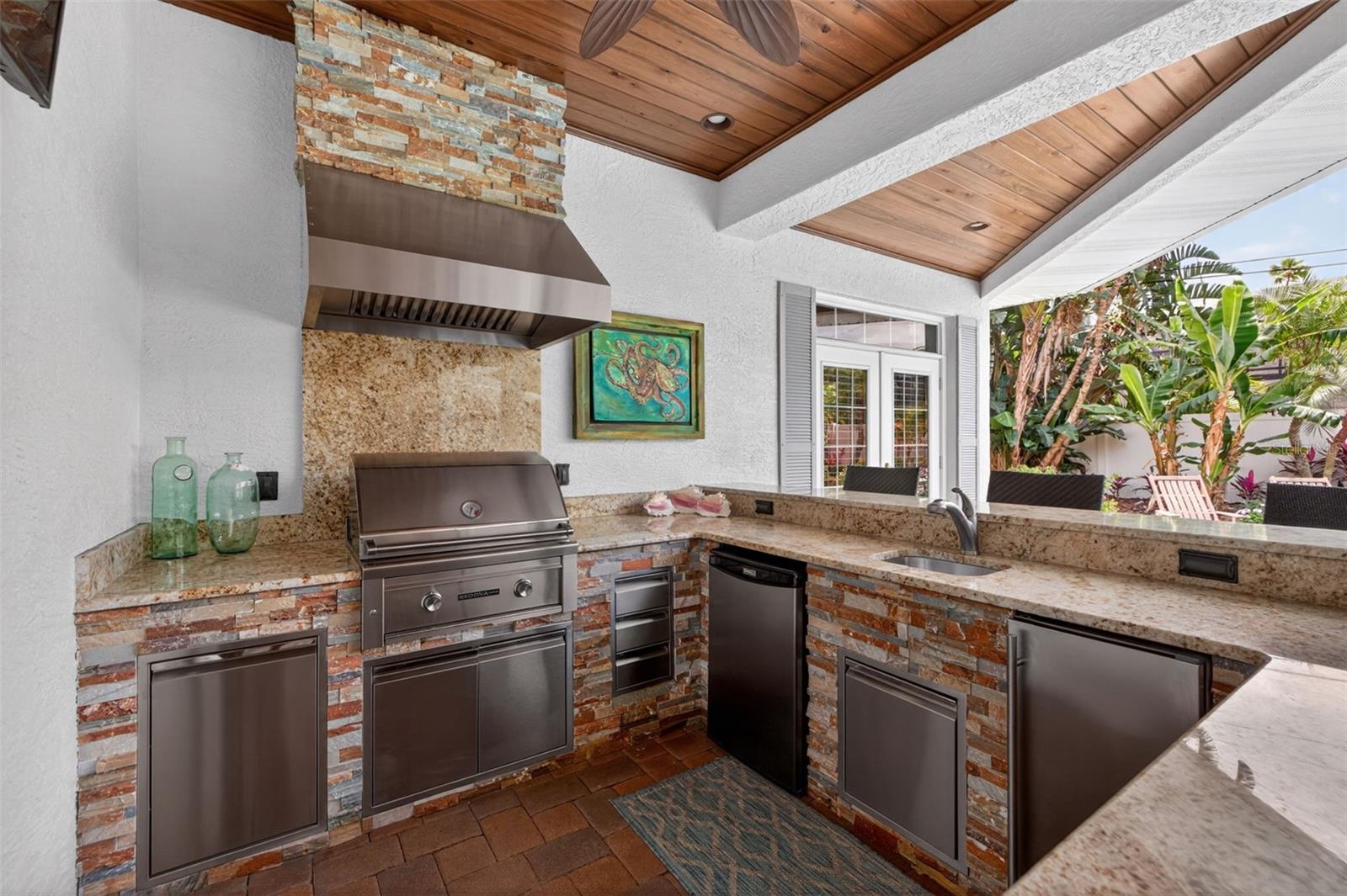 445 PARK AVE, BELLEAIR, FL — photo 37