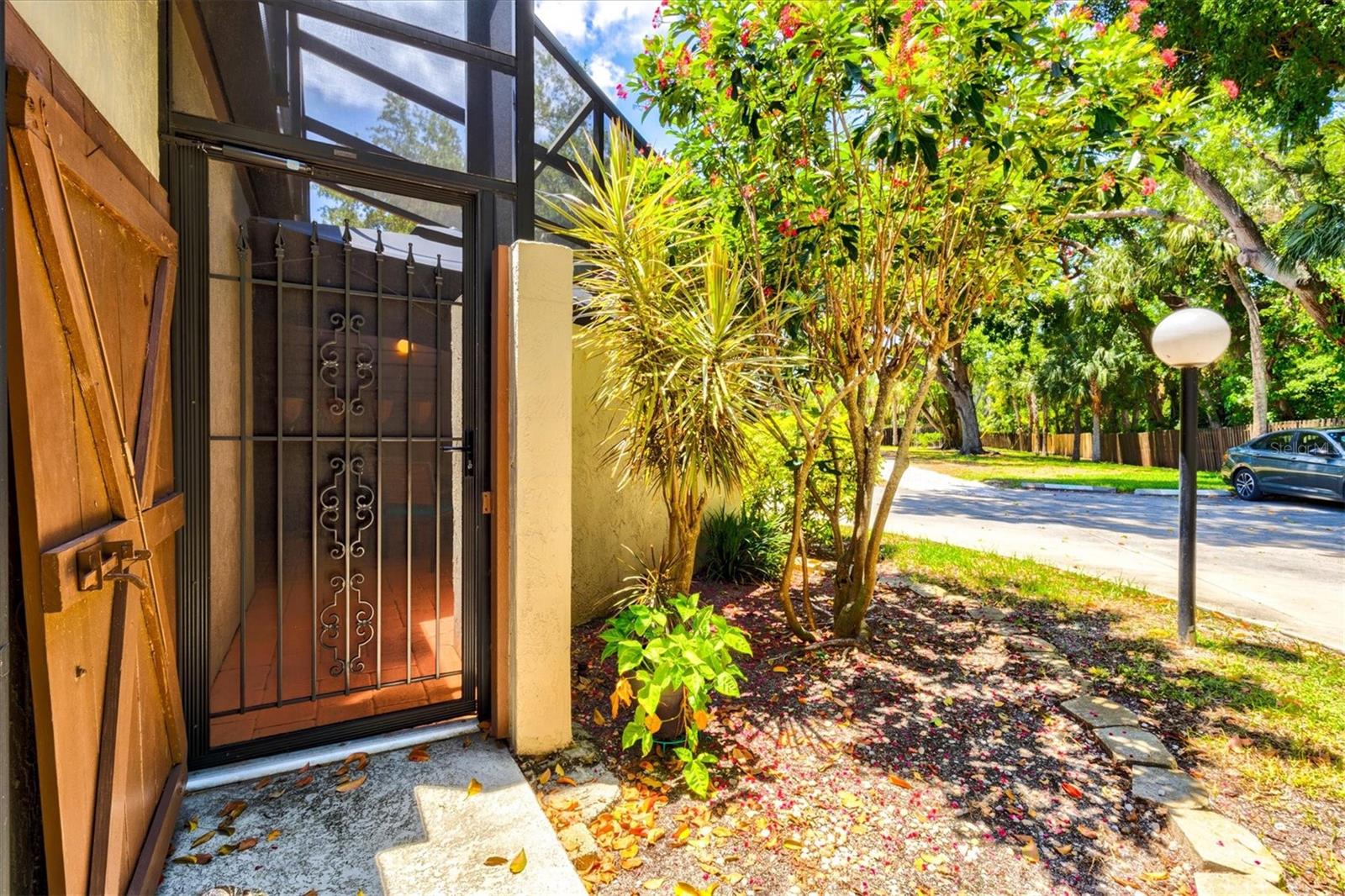 4612 PARK LAKE TER N, BRADENTON, FL — photo 4