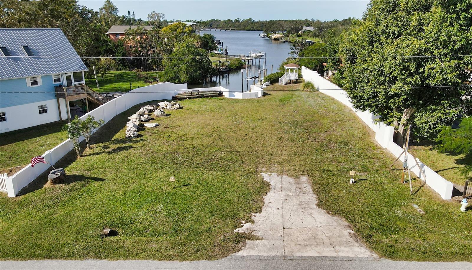 223 RAVENNA ST, NOKOMIS, FL — photo 3