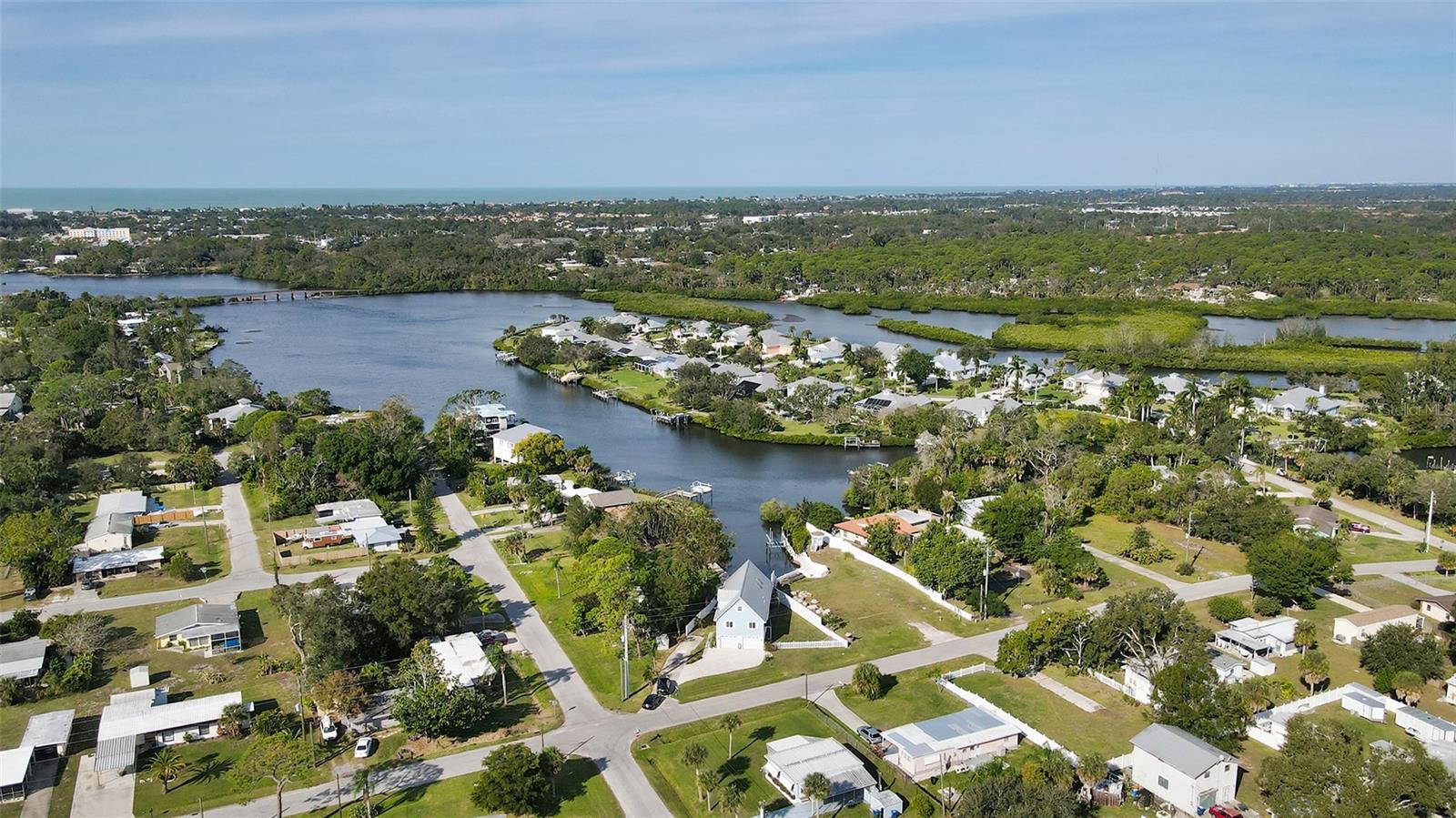 223 RAVENNA ST, NOKOMIS, FL — photo 17