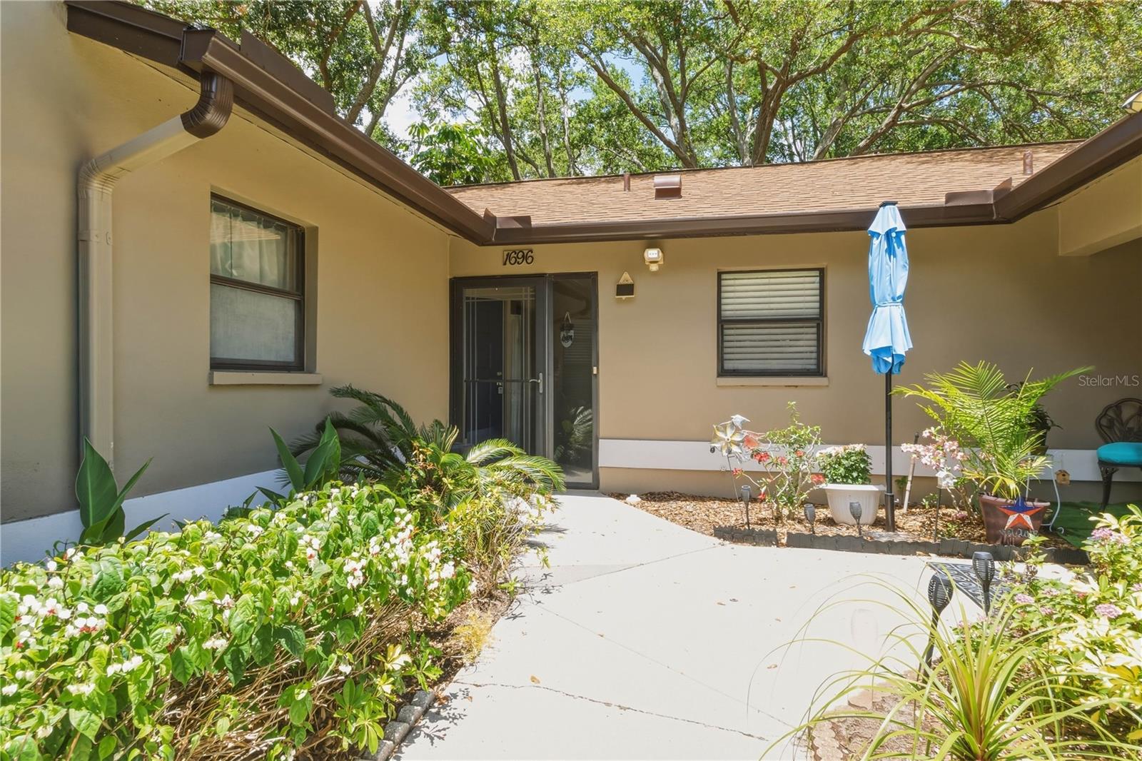 1696 NASH COURT, DUNEDIN, FL