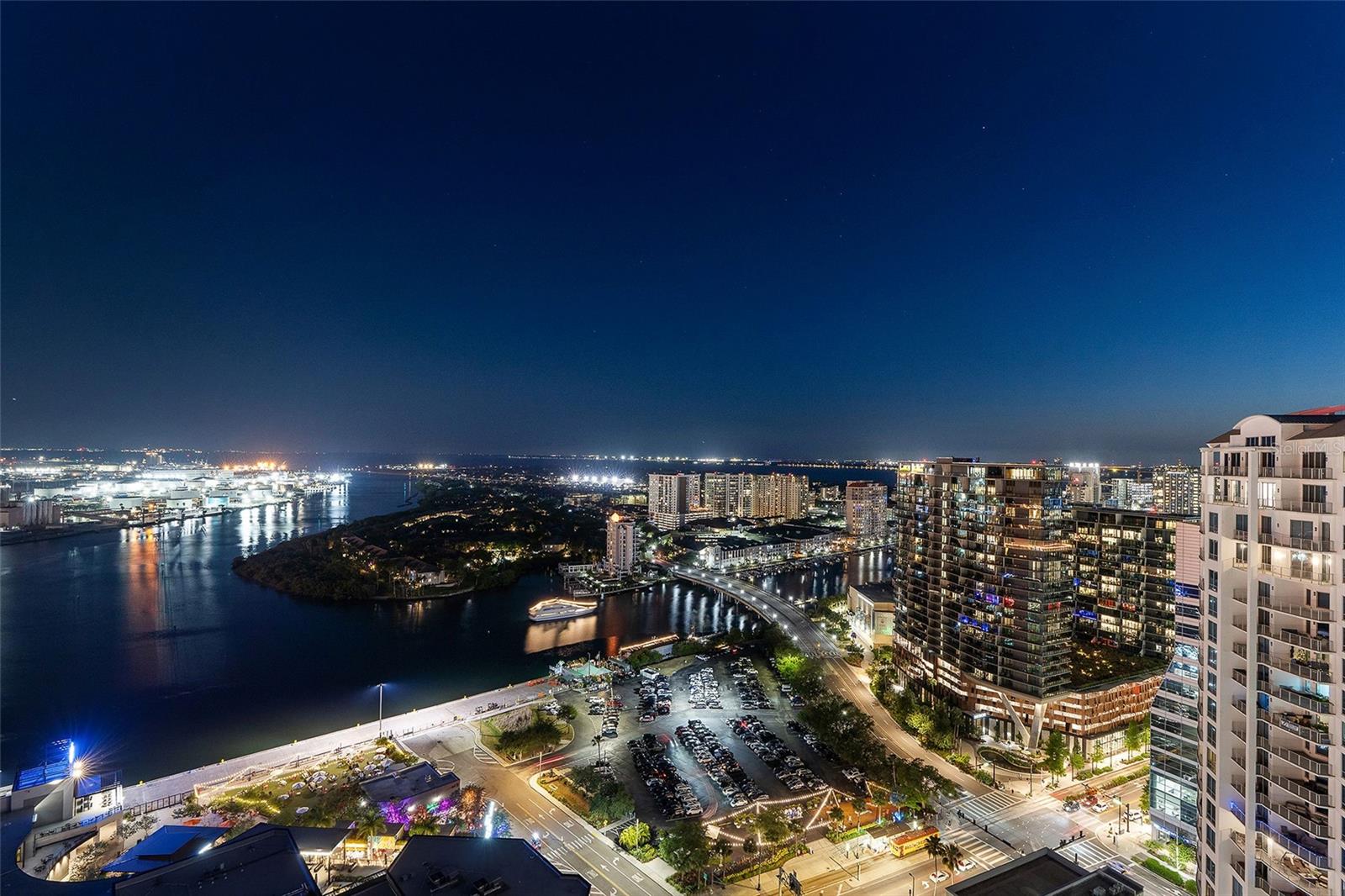 1209 E CUMBERLAND AVE #2902, TAMPA, FL — photo 48