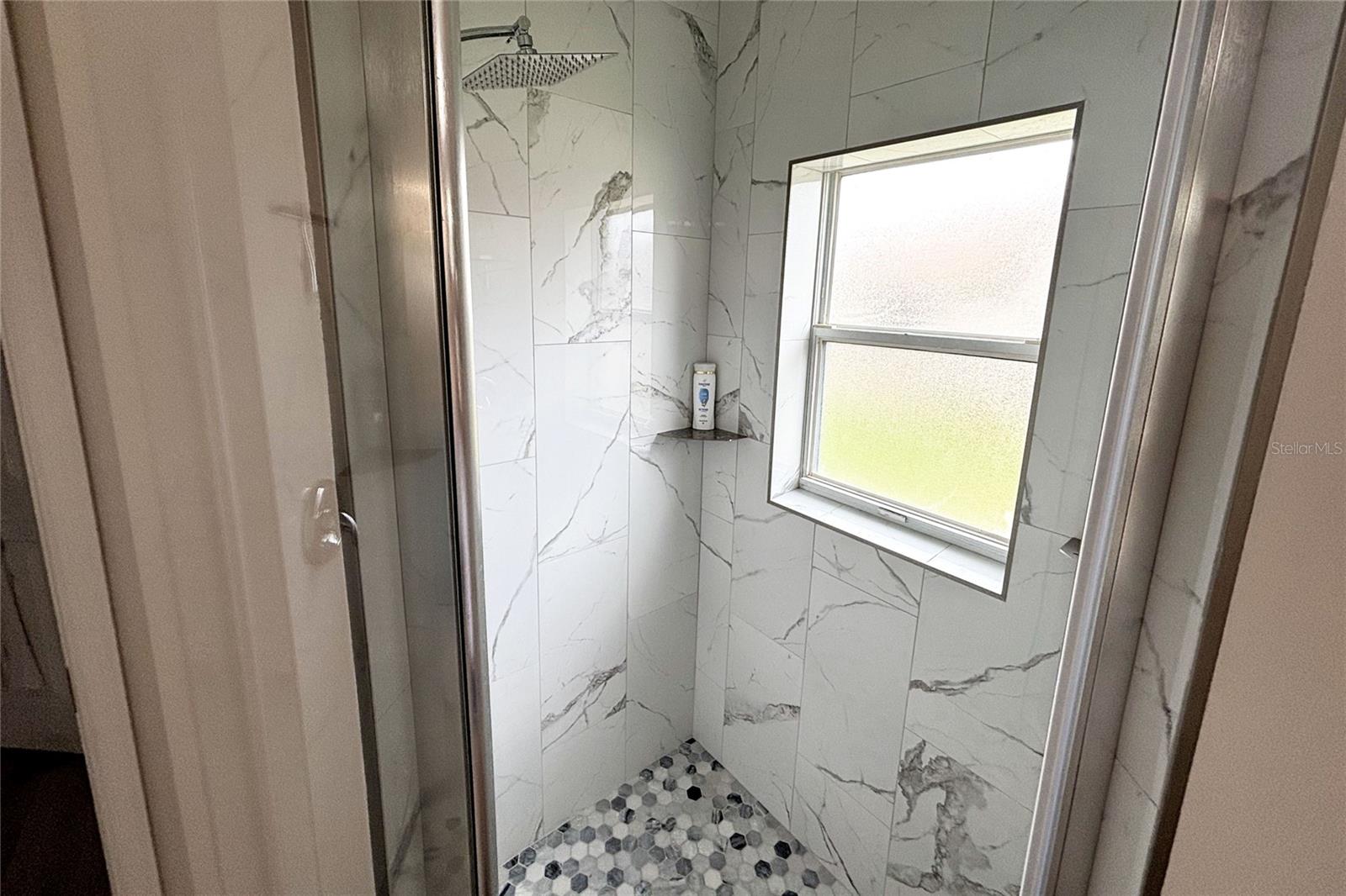 9182 TARLETON CIR, WEEKI WACHEE, FL — photo 13