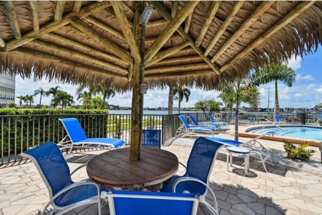 5130 BRITTANY DR S #604, ST PETERSBURG, FL — photo 29