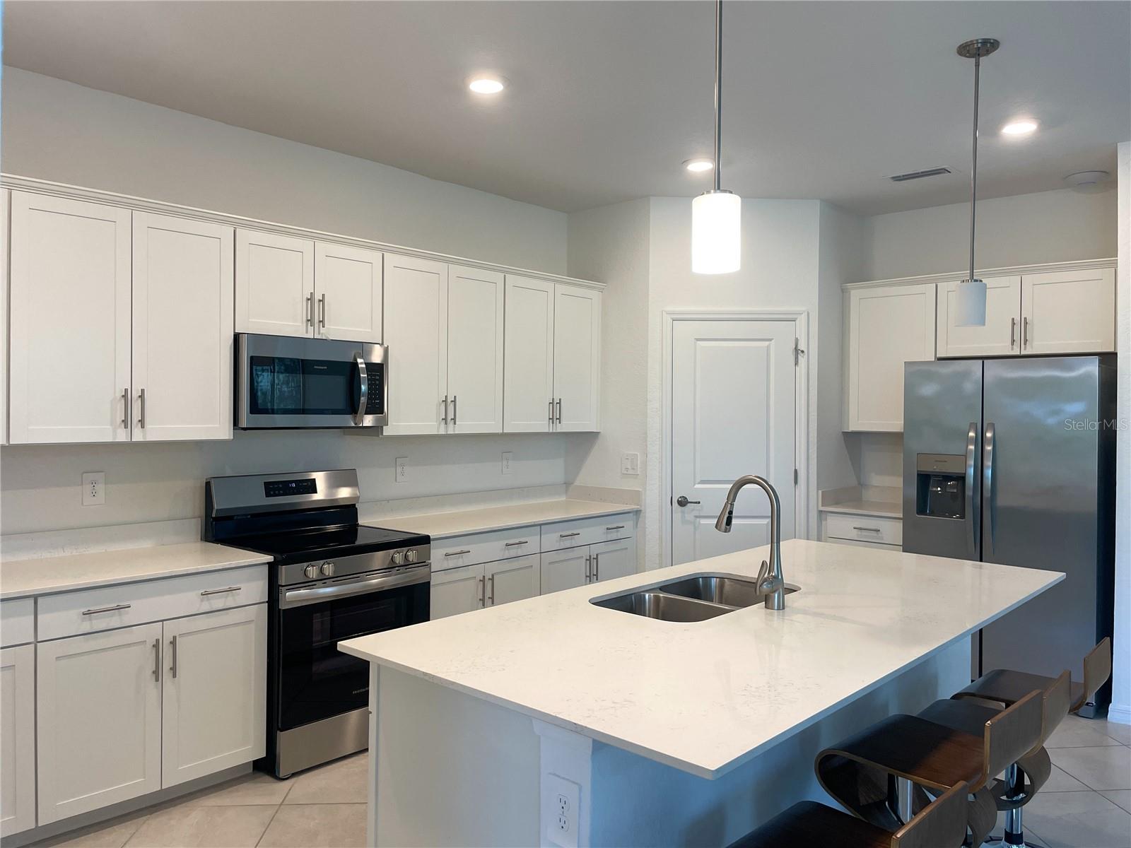 11141 PINOT DR, VENICE, FL — photo 8
