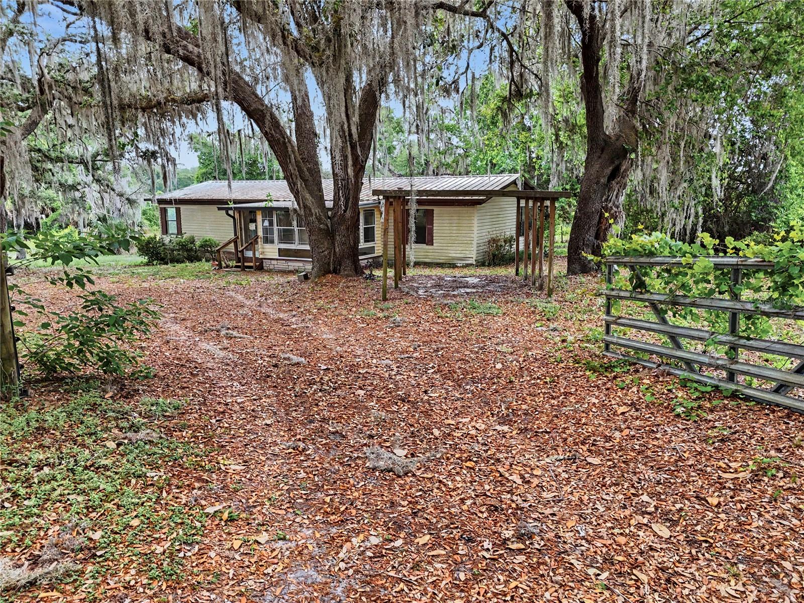 18007 SE 90TH ST, OCKLAWAHA, FL — photo 28