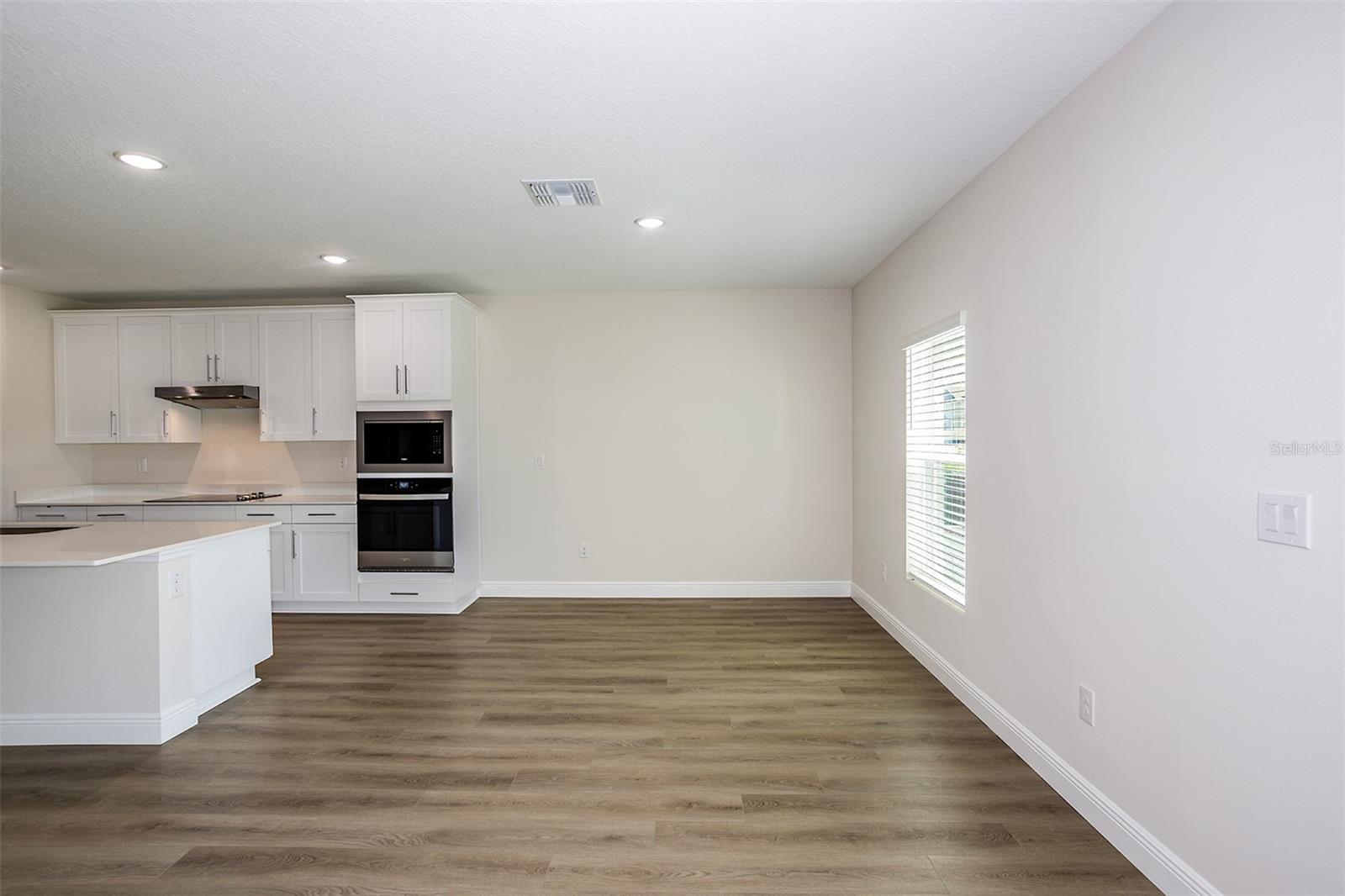 9886 ANNUNCIATION DR, WESLEY CHAPEL, FL — photo 13
