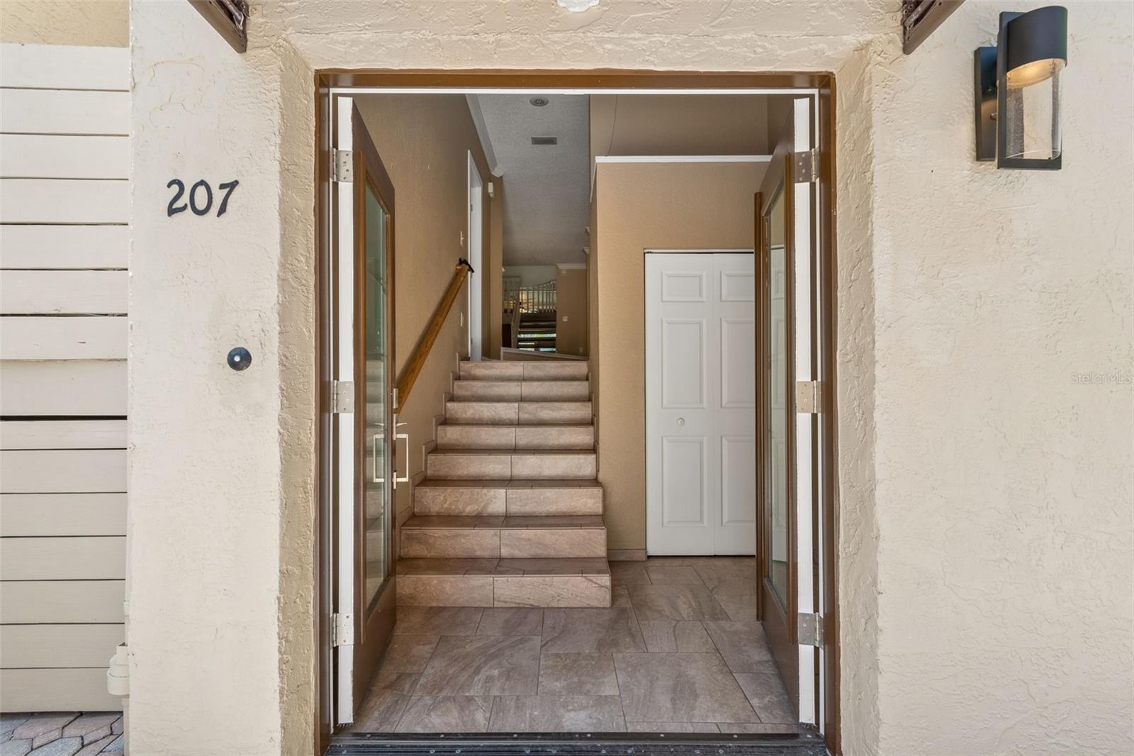 487 PINELLAS BAYWAY S #207, ST PETERSBURG, FL — photo 8
