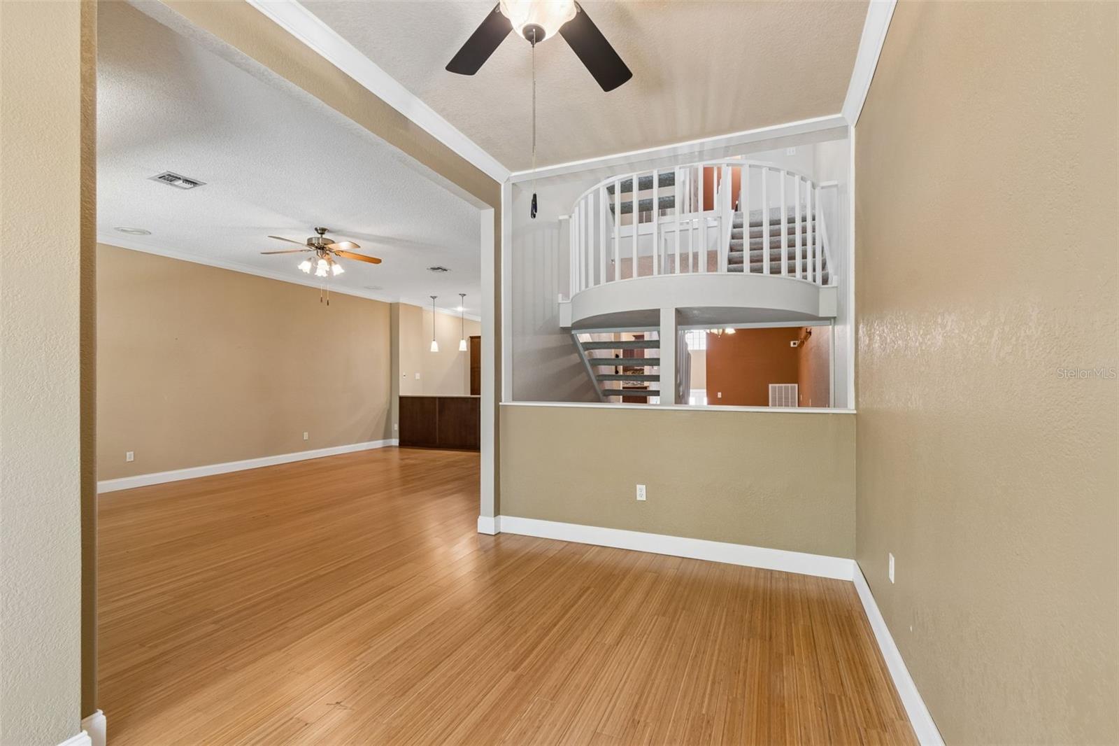 487 PINELLAS BAYWAY S #207, ST PETERSBURG, FL — photo 34