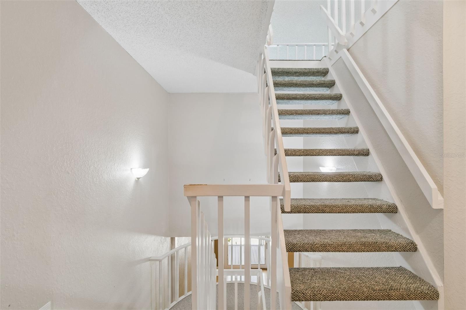 487 PINELLAS BAYWAY S #207, ST PETERSBURG, FL — photo 35