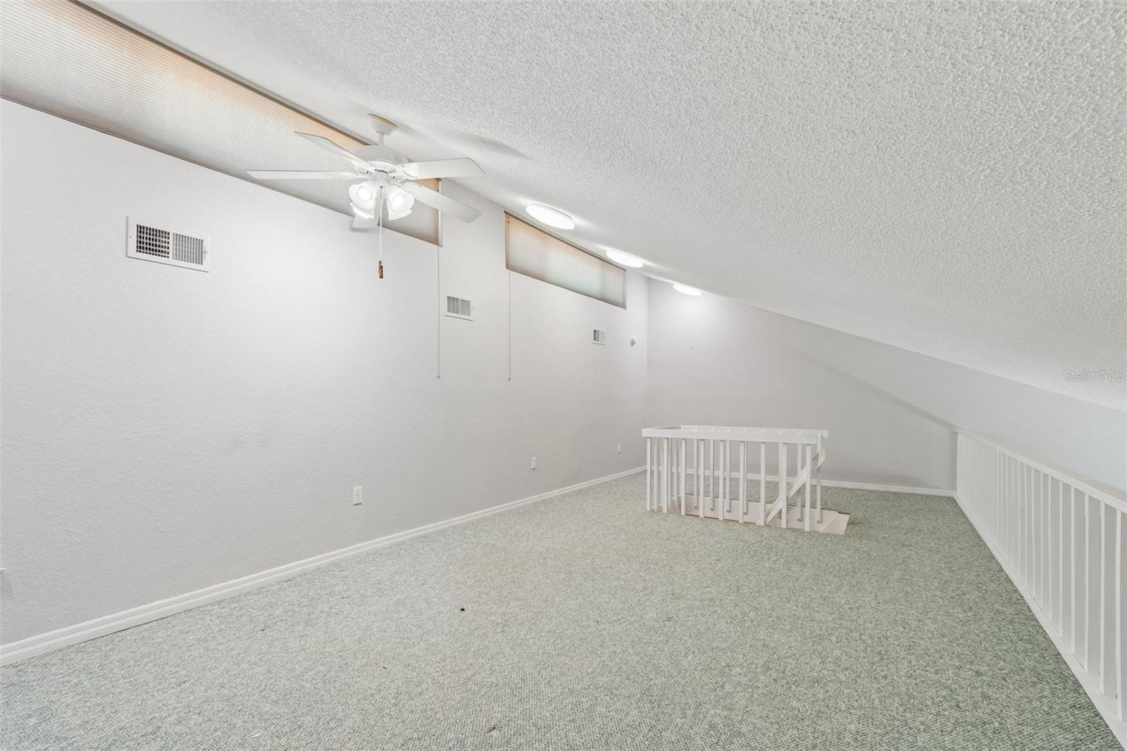 487 PINELLAS BAYWAY S #207, ST PETERSBURG, FL — photo 50