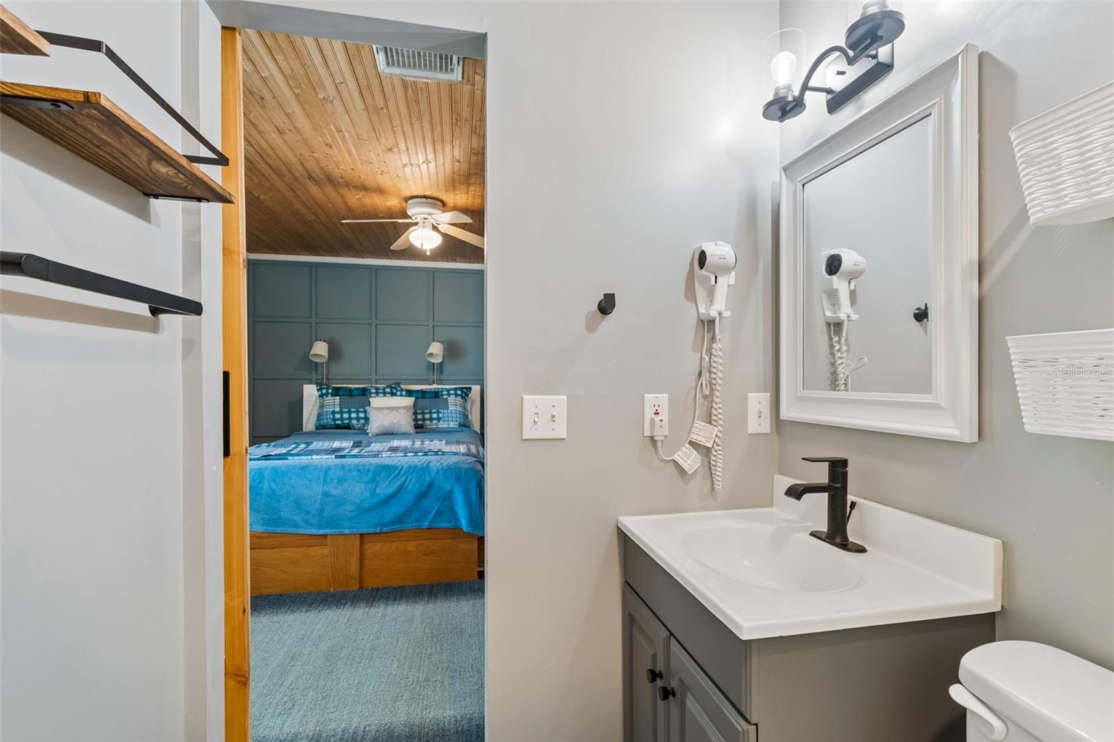 487 PINELLAS BAYWAY S #207, ST PETERSBURG, FL — photo 88
