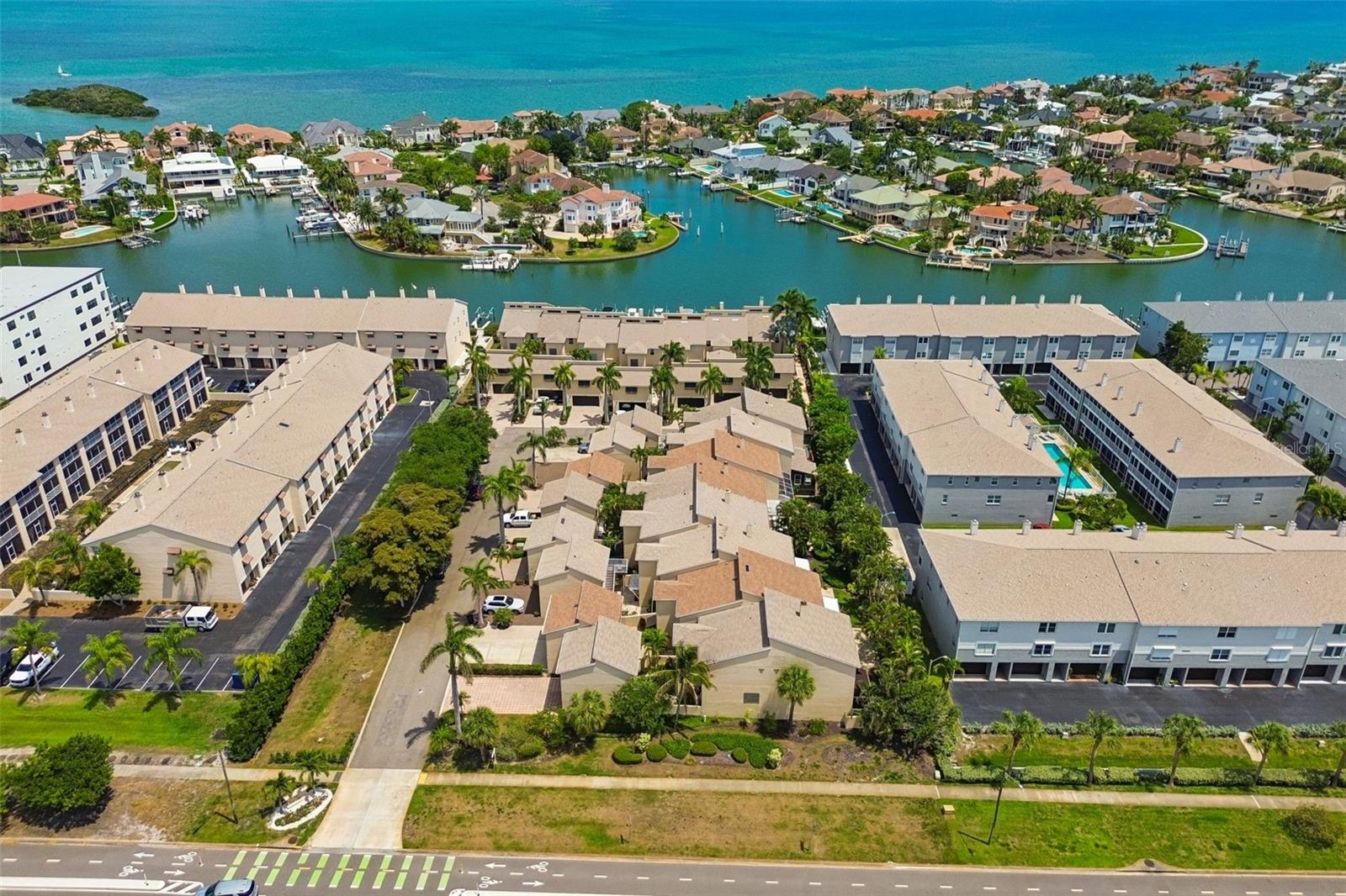 487 PINELLAS BAYWAY S #207, ST PETERSBURG, FL — photo 95