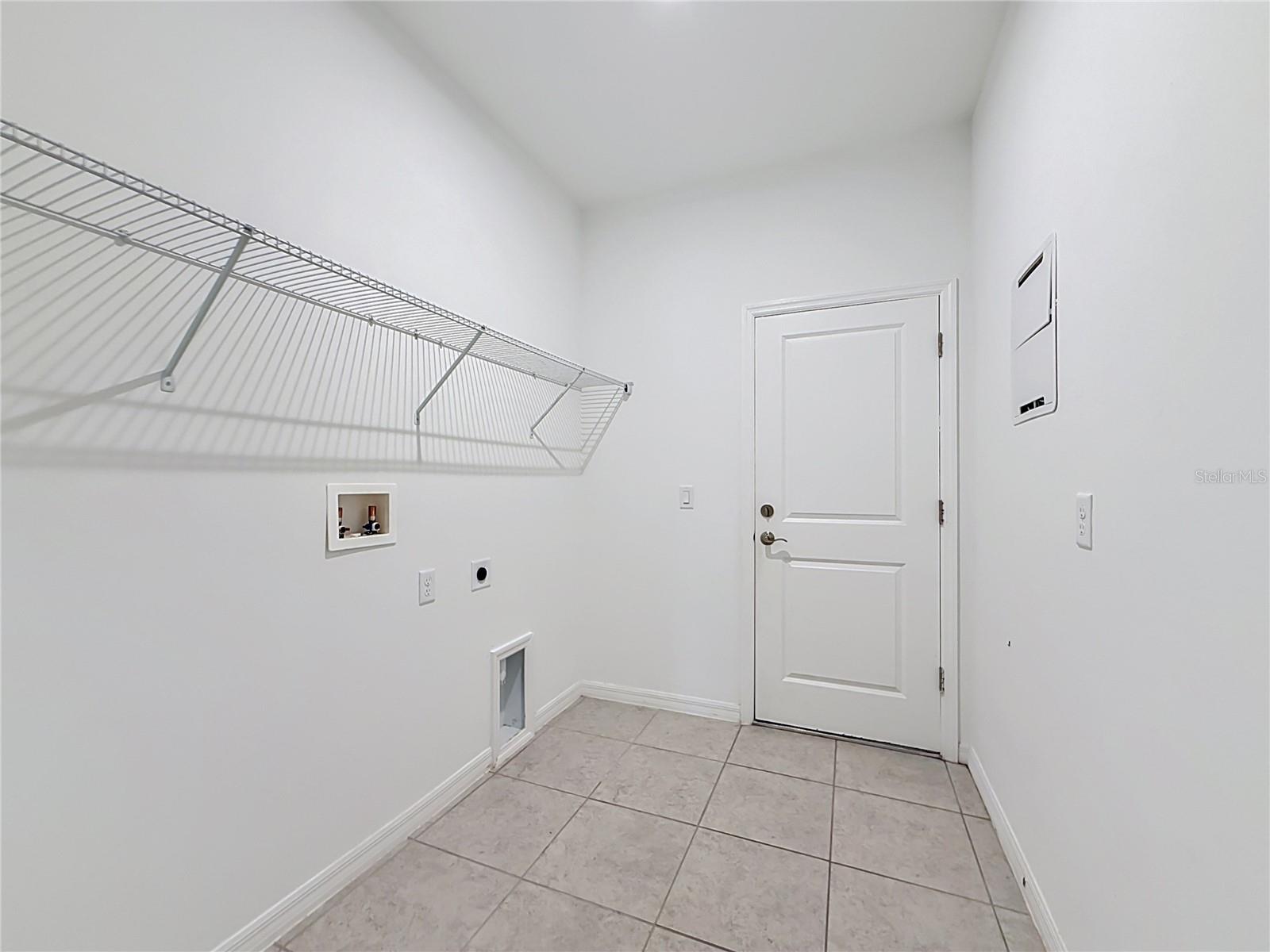 418 QUAYSIDE AVE, MASCOTTE, FL — photo 61