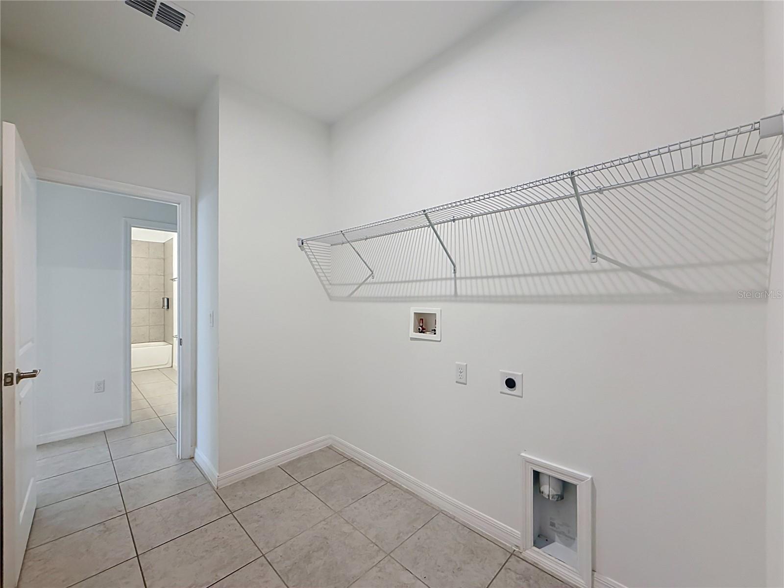 418 QUAYSIDE AVE, MASCOTTE, FL — photo 63