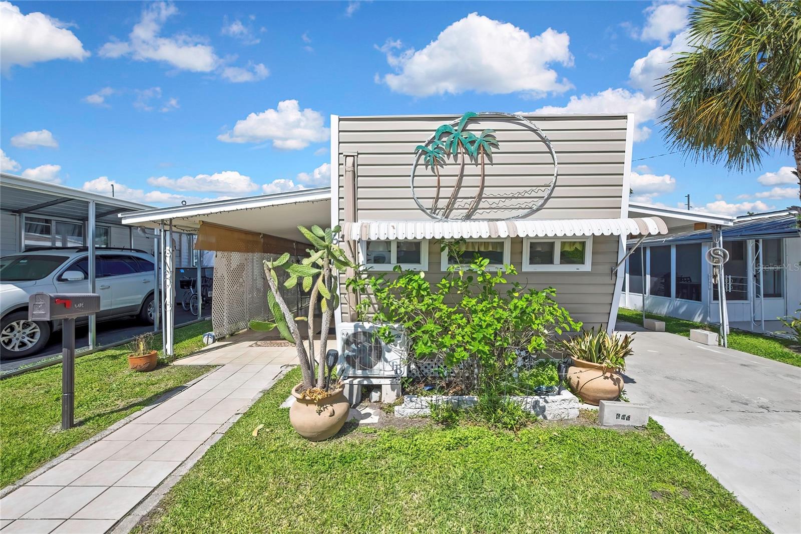 800 32ND AVE S #606, ST PETERSBURG, FL