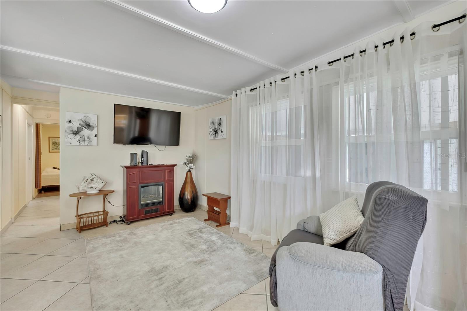 800 32ND AVE S #606, ST PETERSBURG, FL — photo 16