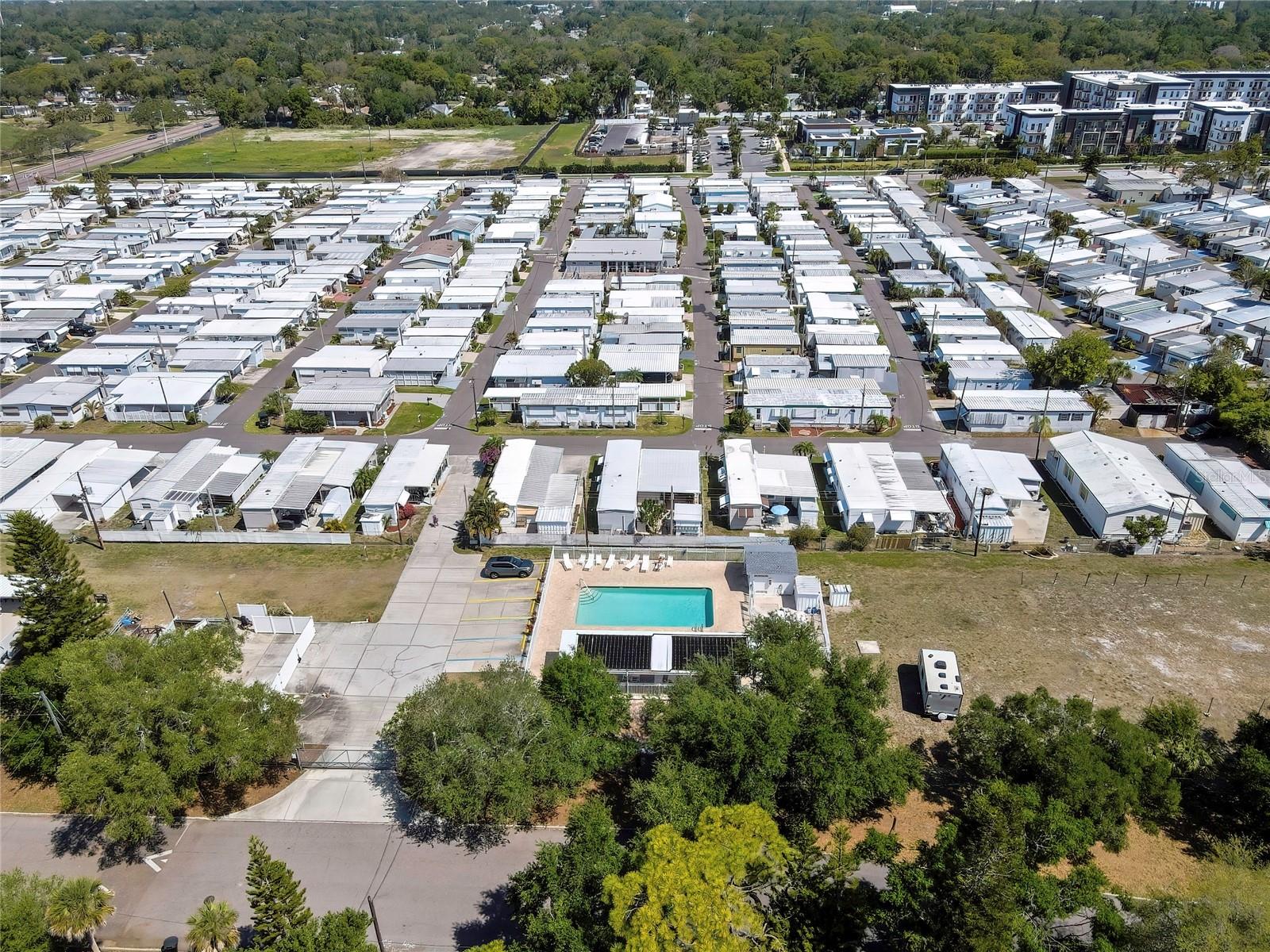 800 32ND AVE S #606, ST PETERSBURG, FL — photo 26