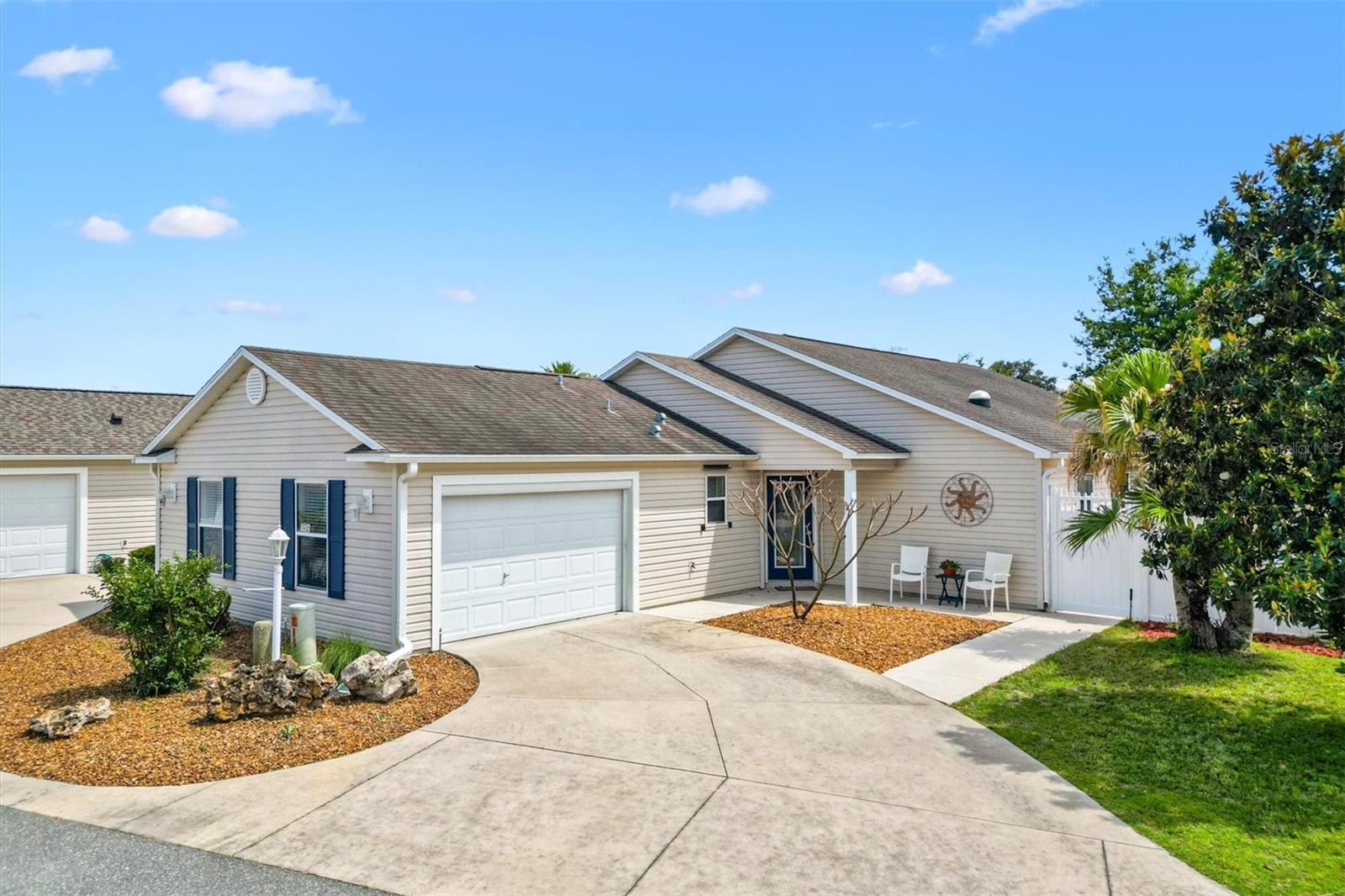 1936 NEEDLEWOOD LN, THE VILLAGES, FL