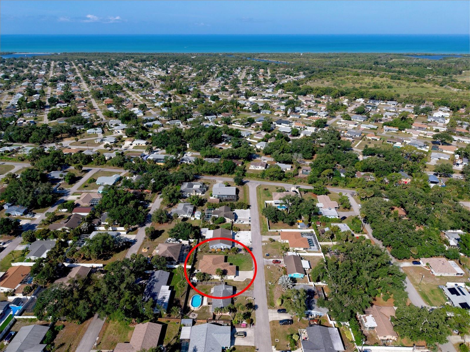 541 FALKLAND RD, VENICE, FL — photo 2