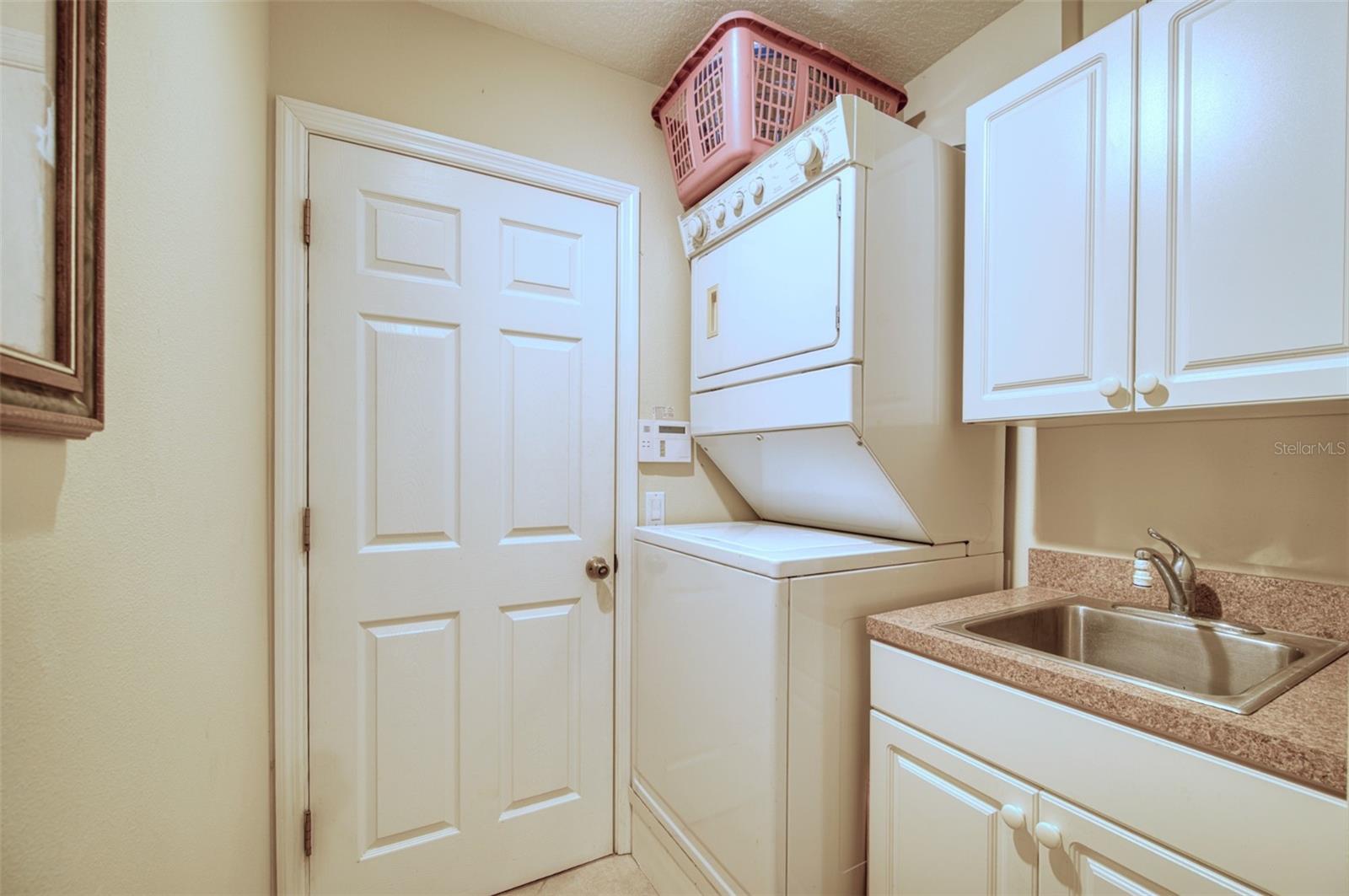 541 FALKLAND RD, VENICE, FL — photo 13