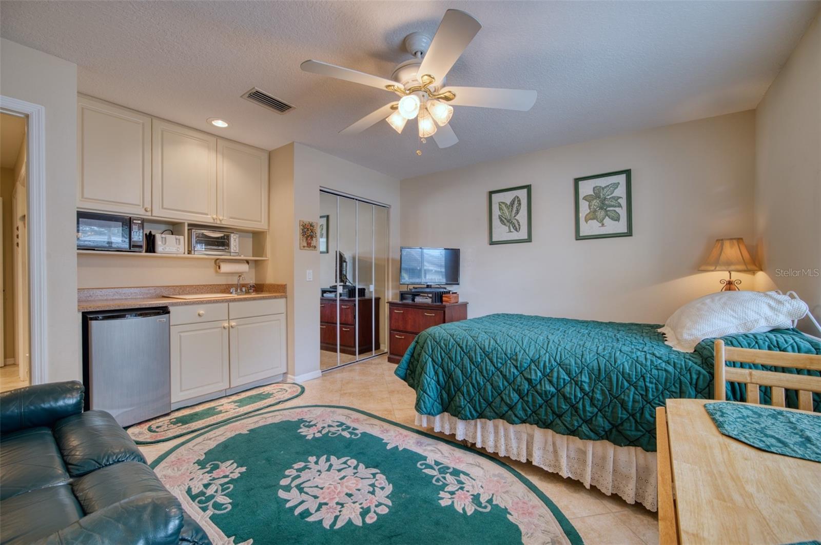 541 FALKLAND RD, VENICE, FL — photo 17