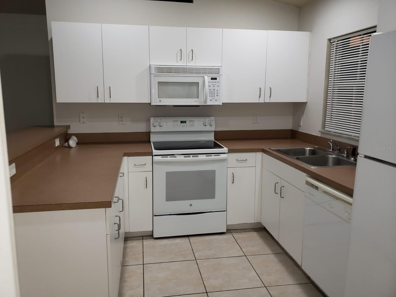 2209/2211 DANIEL AVE N, LEHIGH ACRES, FL — photo 4