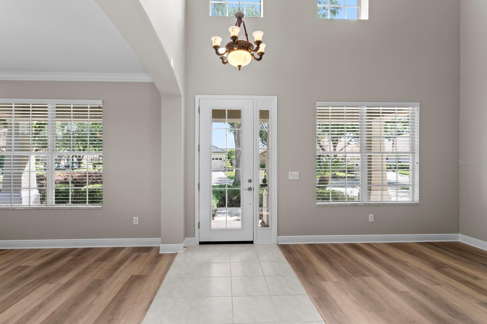 10235 ESTUARY DR, TAMPA, FL — photo 4