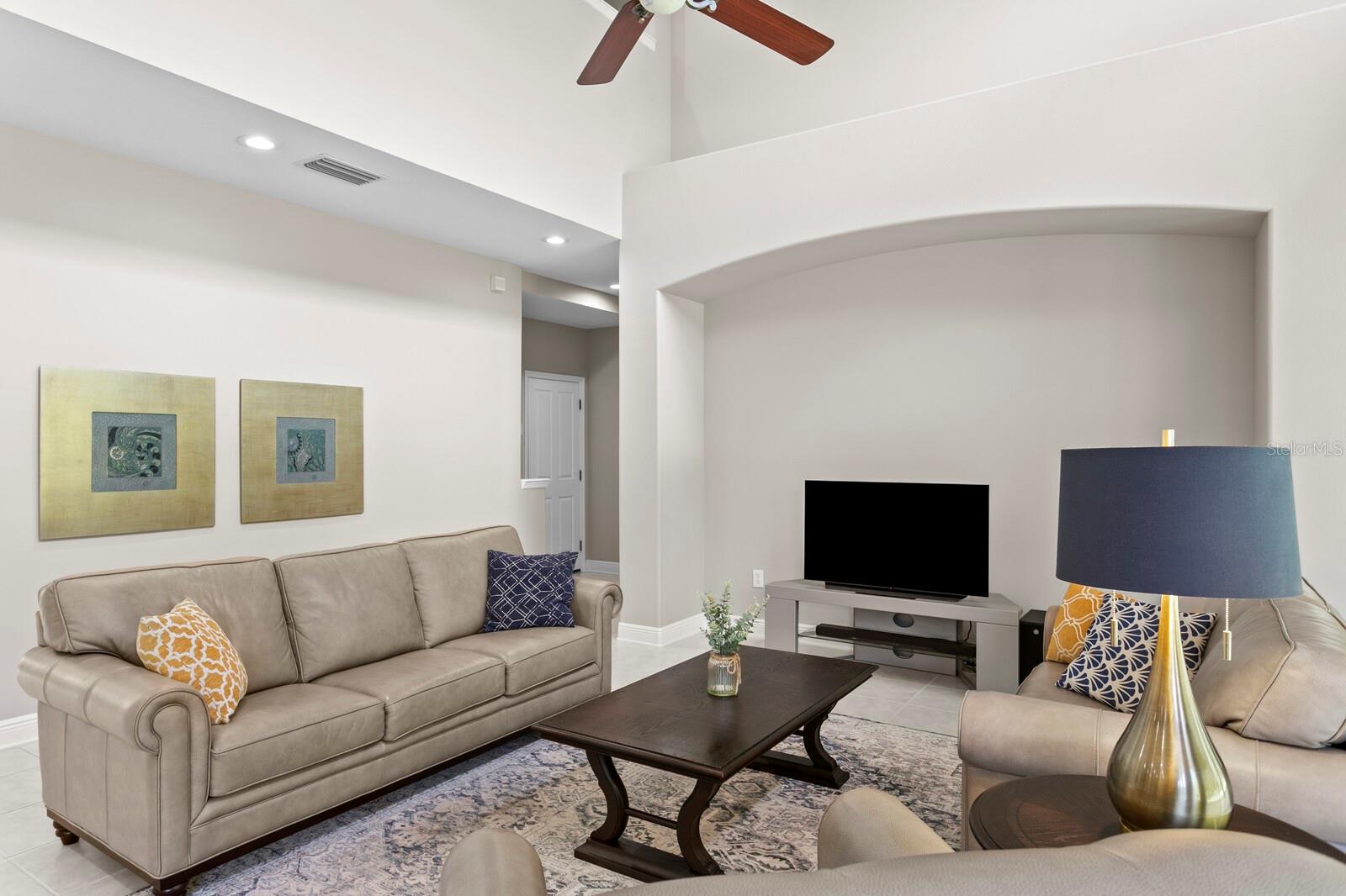 10235 ESTUARY DR, TAMPA, FL — photo 10