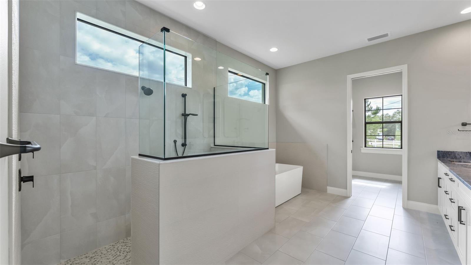 6827 LAKELAND HIGHLANDS RD, LAKELAND, FL — photo 29