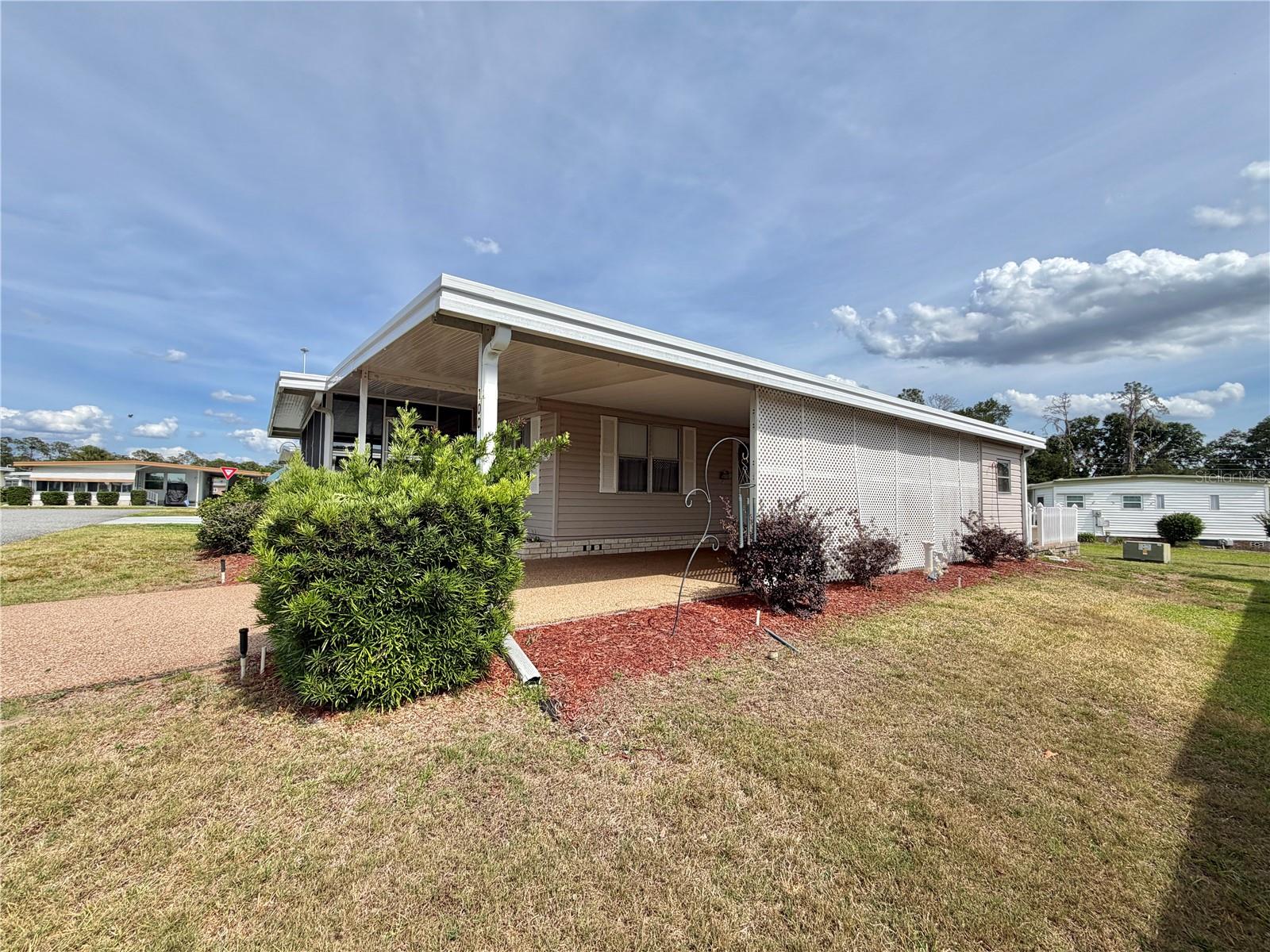 100 MARIGOLD ST, LEESBURG, FL — photo 132