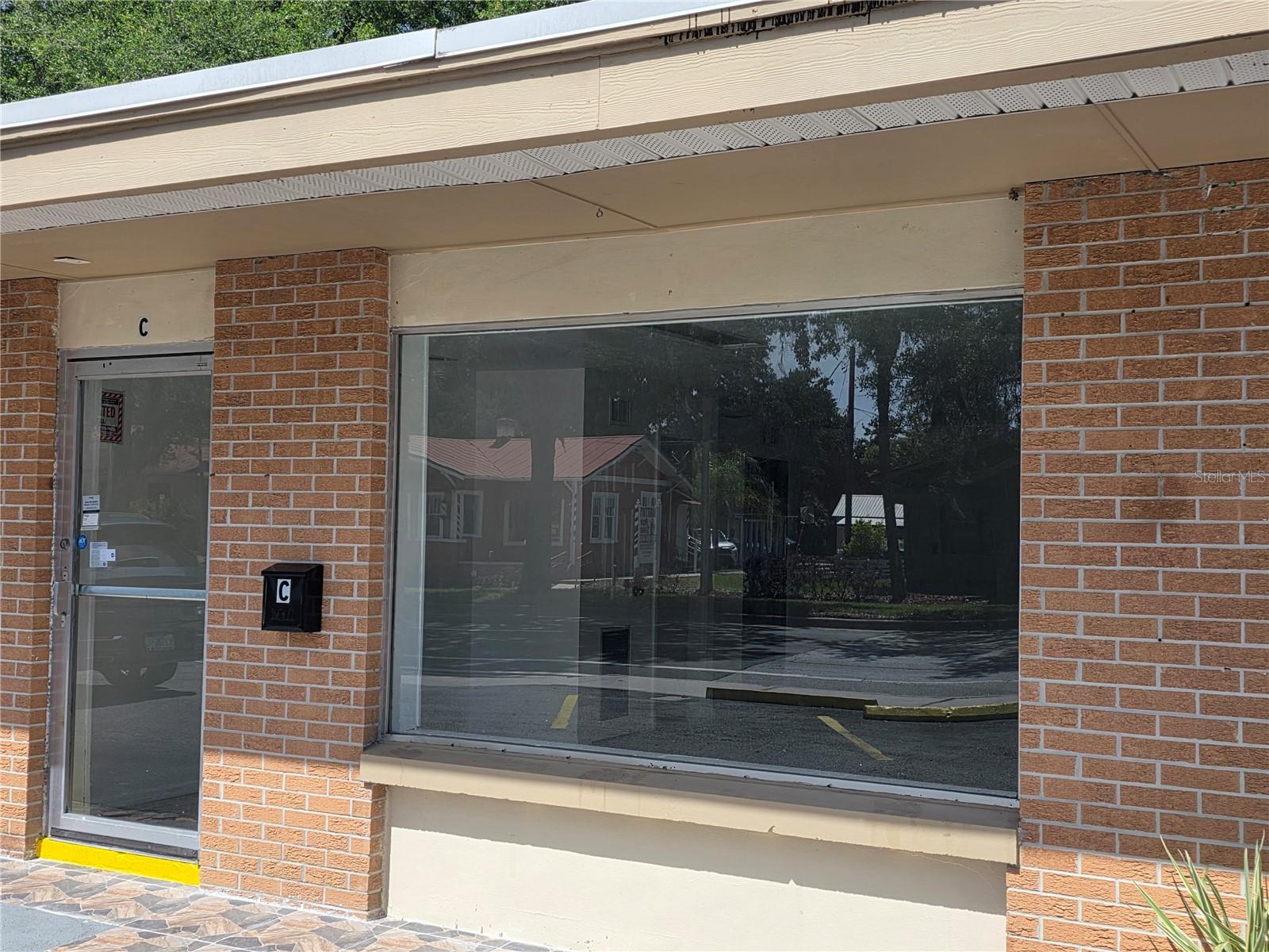820 N MAIN ST, KISSIMMEE, FL — photo 8