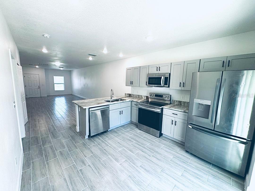 309 CLERMONT DR #B, POINCIANA, FL — photo 7