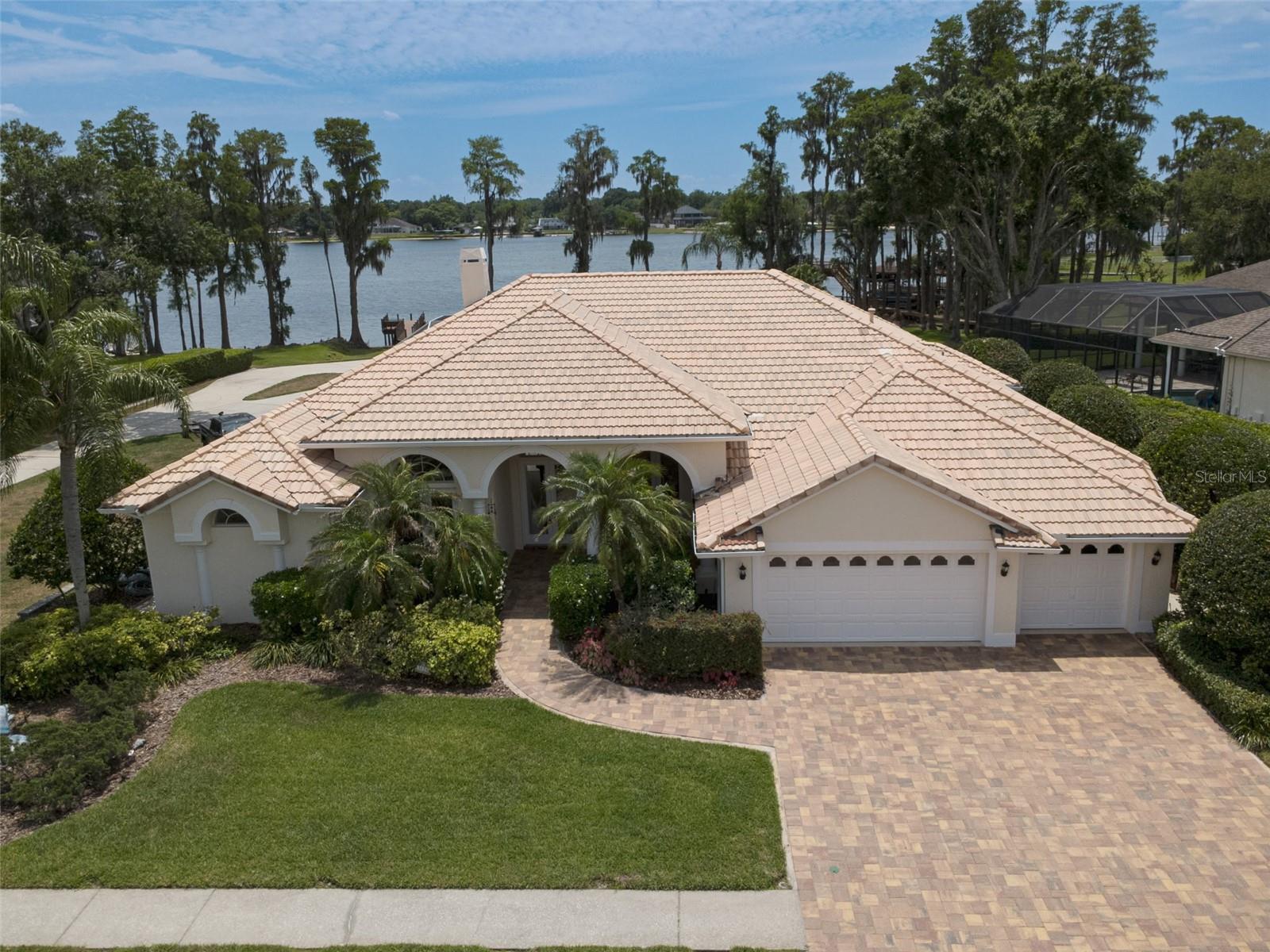 3626 SWANS LANDING DR, LAND O LAKES, FL