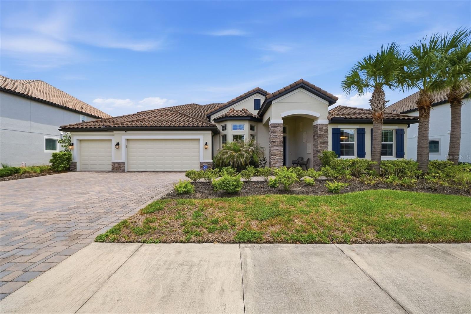 7224 GRAYBROOK DR, WESLEY CHAPEL, FL — photo 2