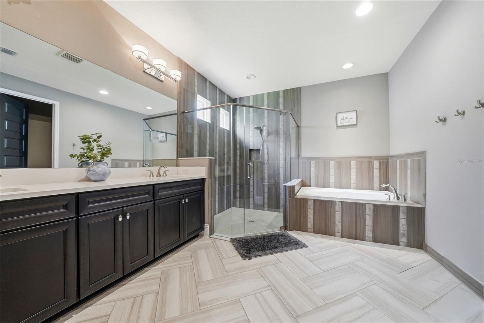 7224 GRAYBROOK DR, WESLEY CHAPEL, FL — photo 29