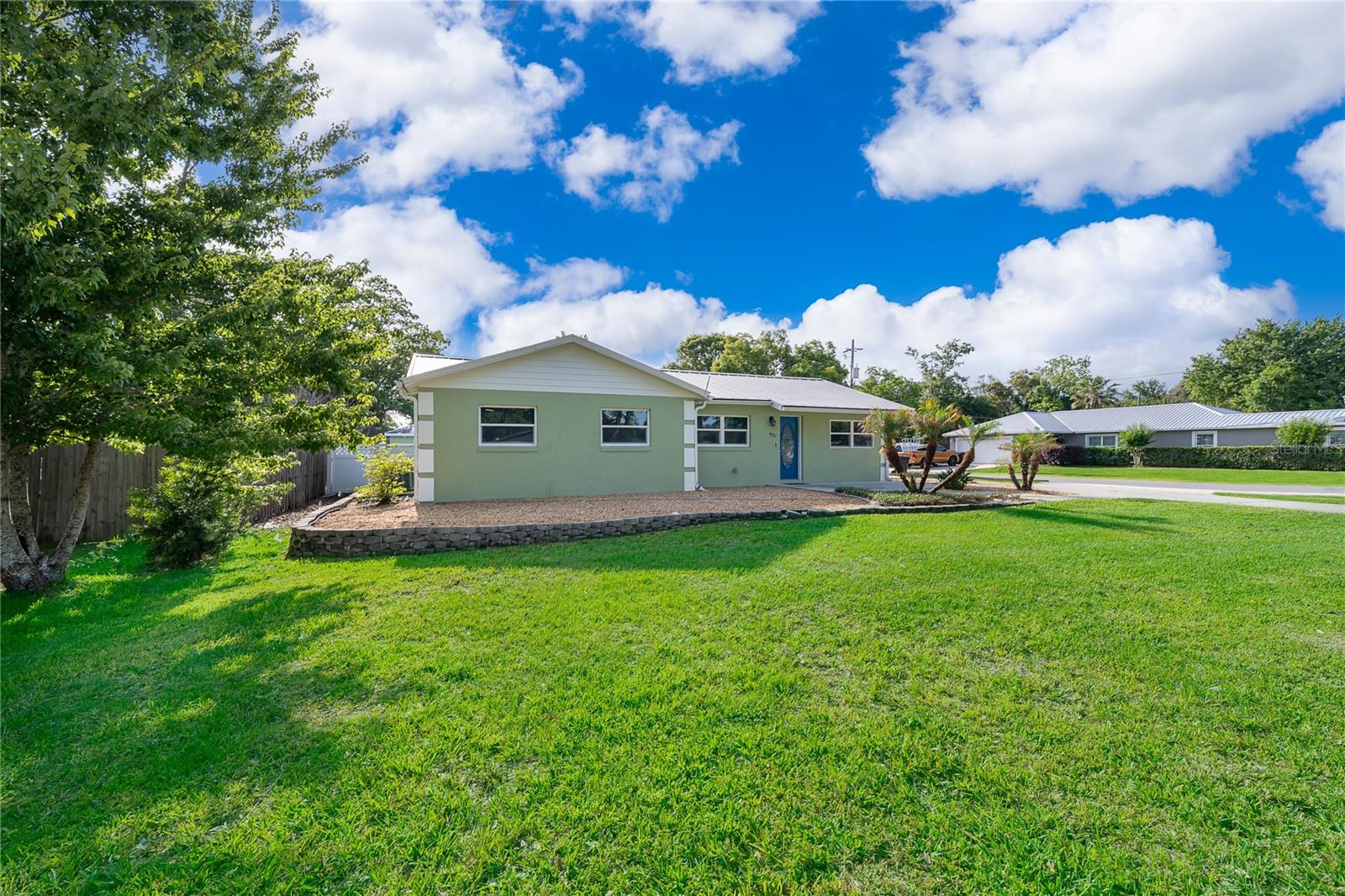 437 OREGON AVE, ST CLOUD, FL — photo 2