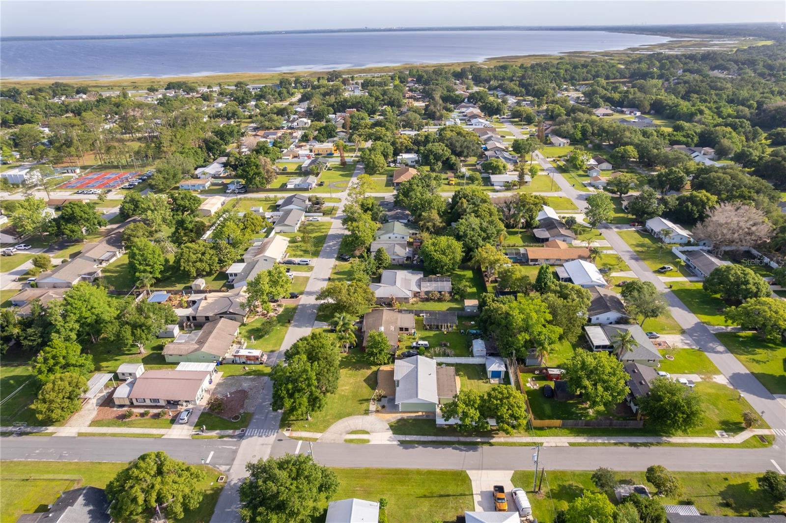 437 OREGON AVE, ST CLOUD, FL — photo 8